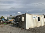General Appearance with Bild, Ecke vorne rechts