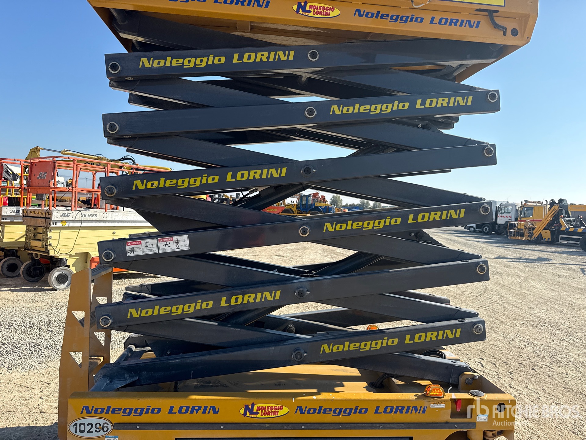 2022 XCMG XG1412AC
