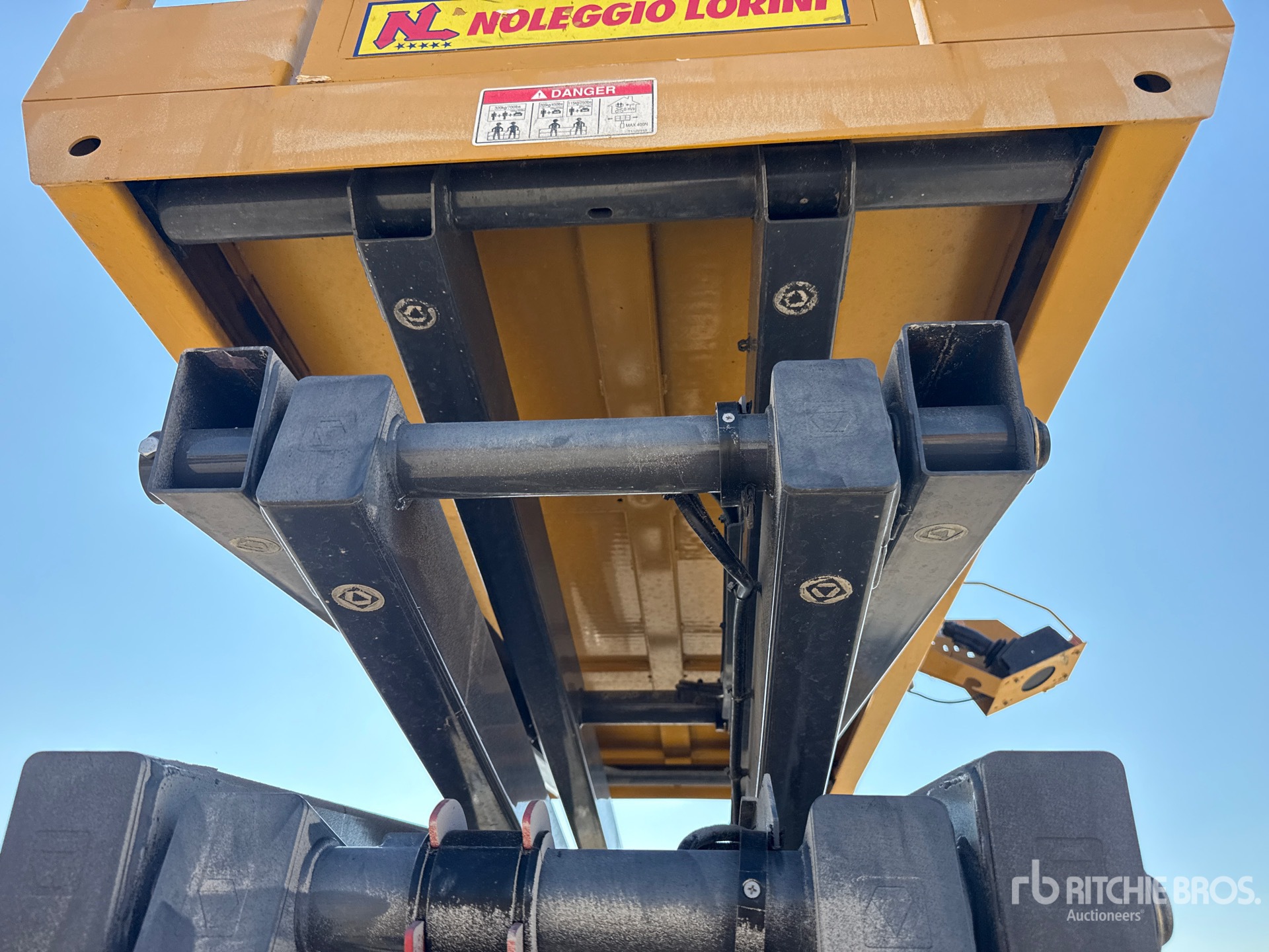 2022 XCMG XG1412AC