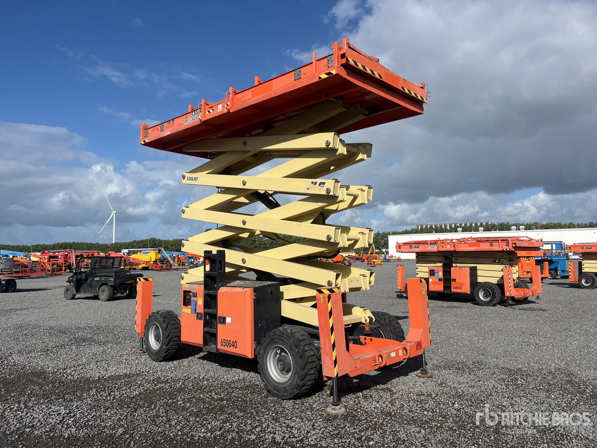 2016 JLG 530LRT