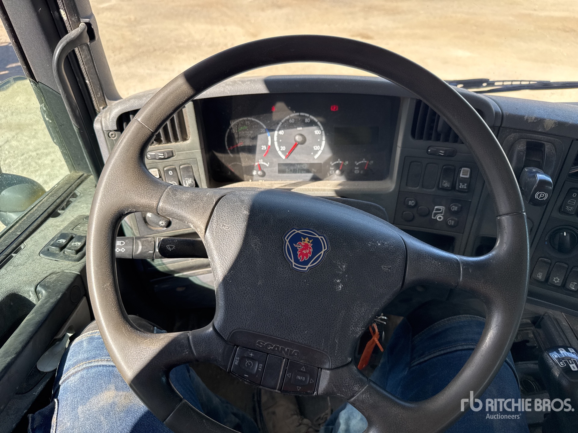 2008 Scania P380