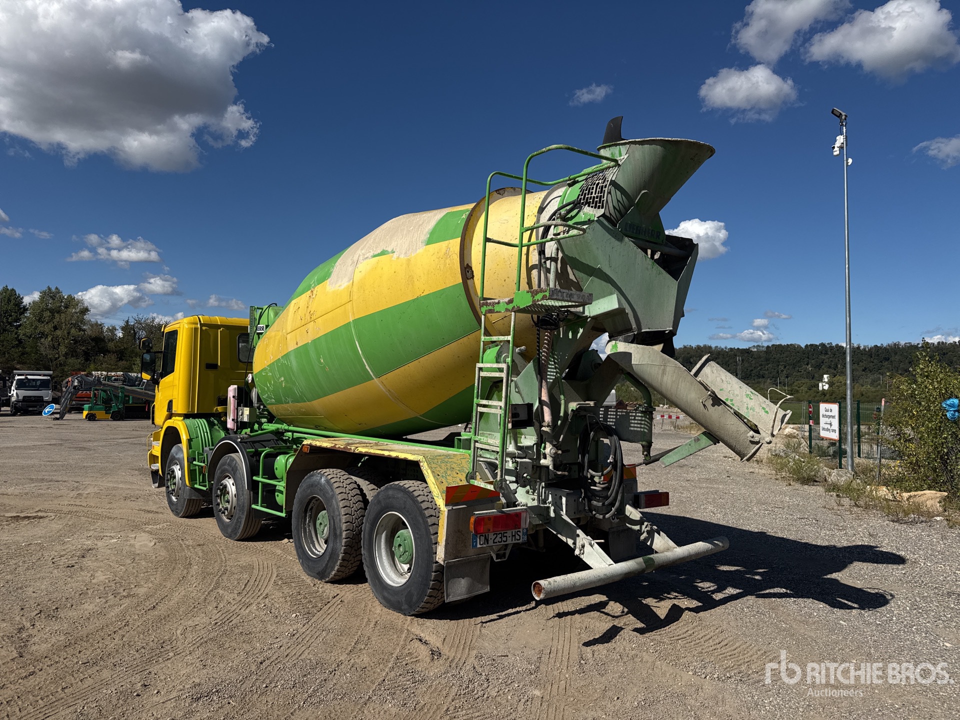 2008 Scania P380