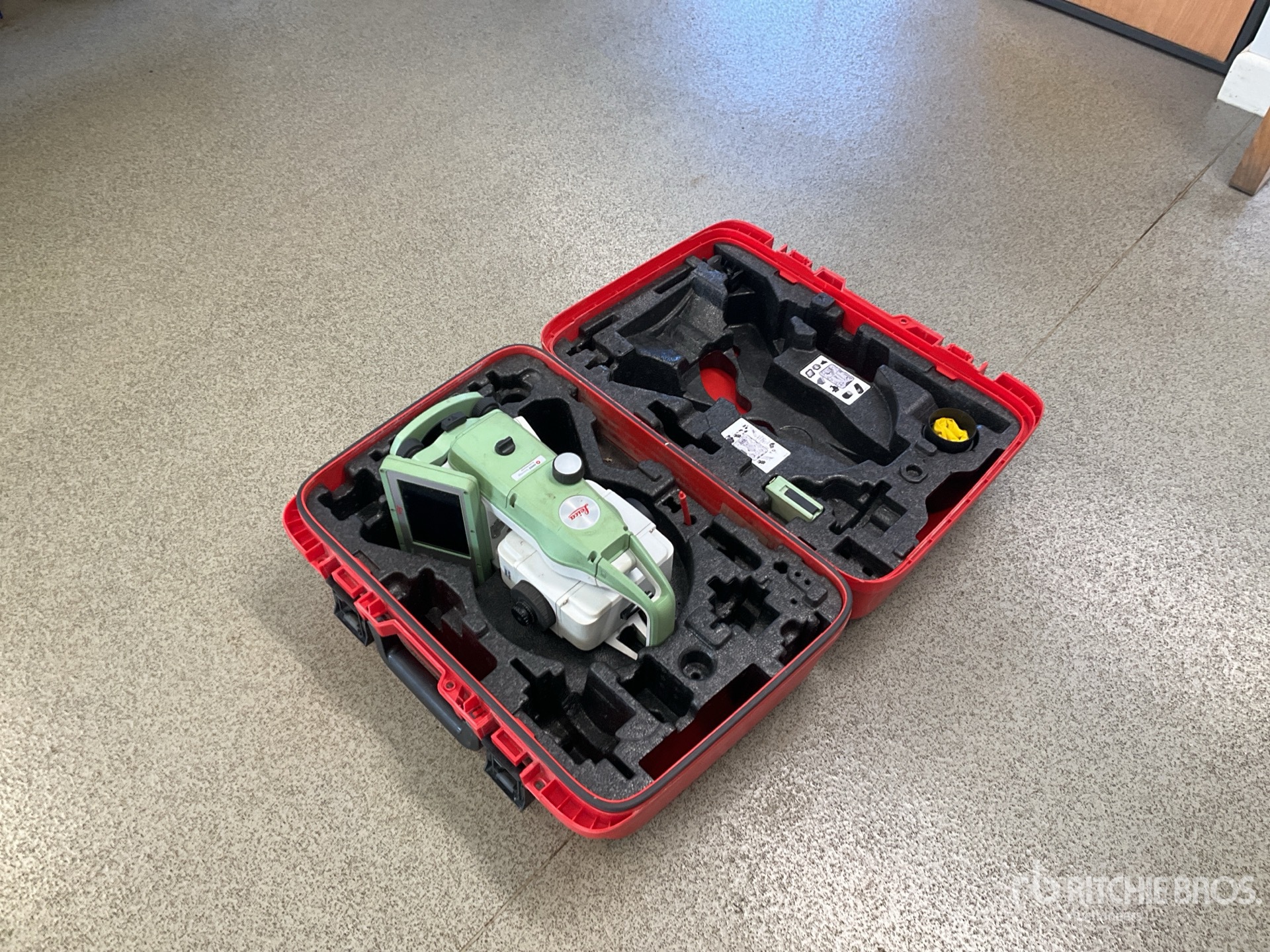 Photo of 2019 Leica TS10 R1000 AUTO