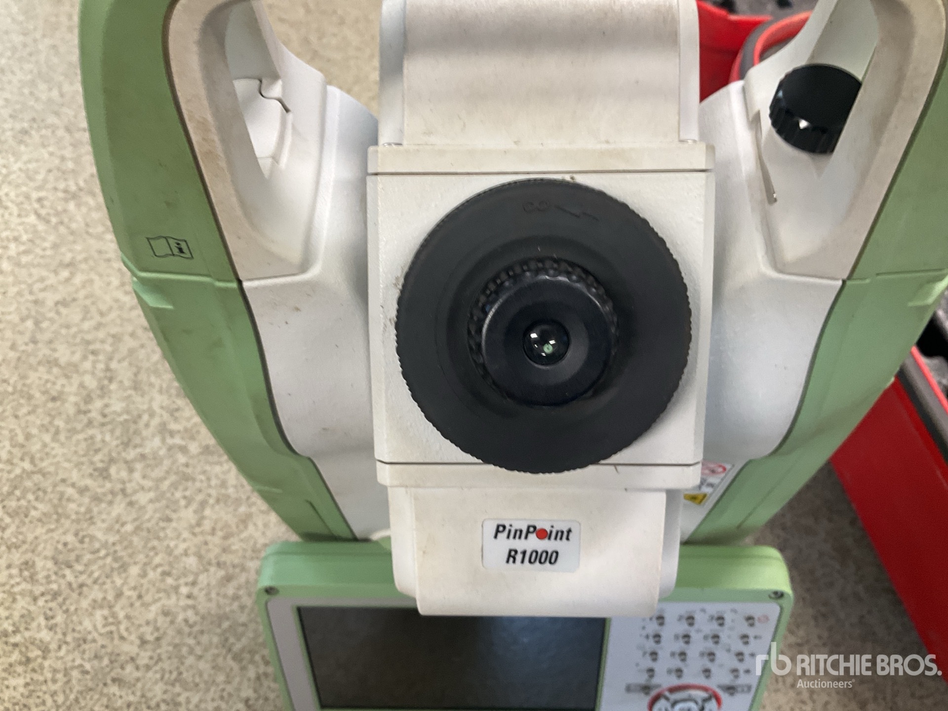 2019 Leica TS10 R1000 AUTO