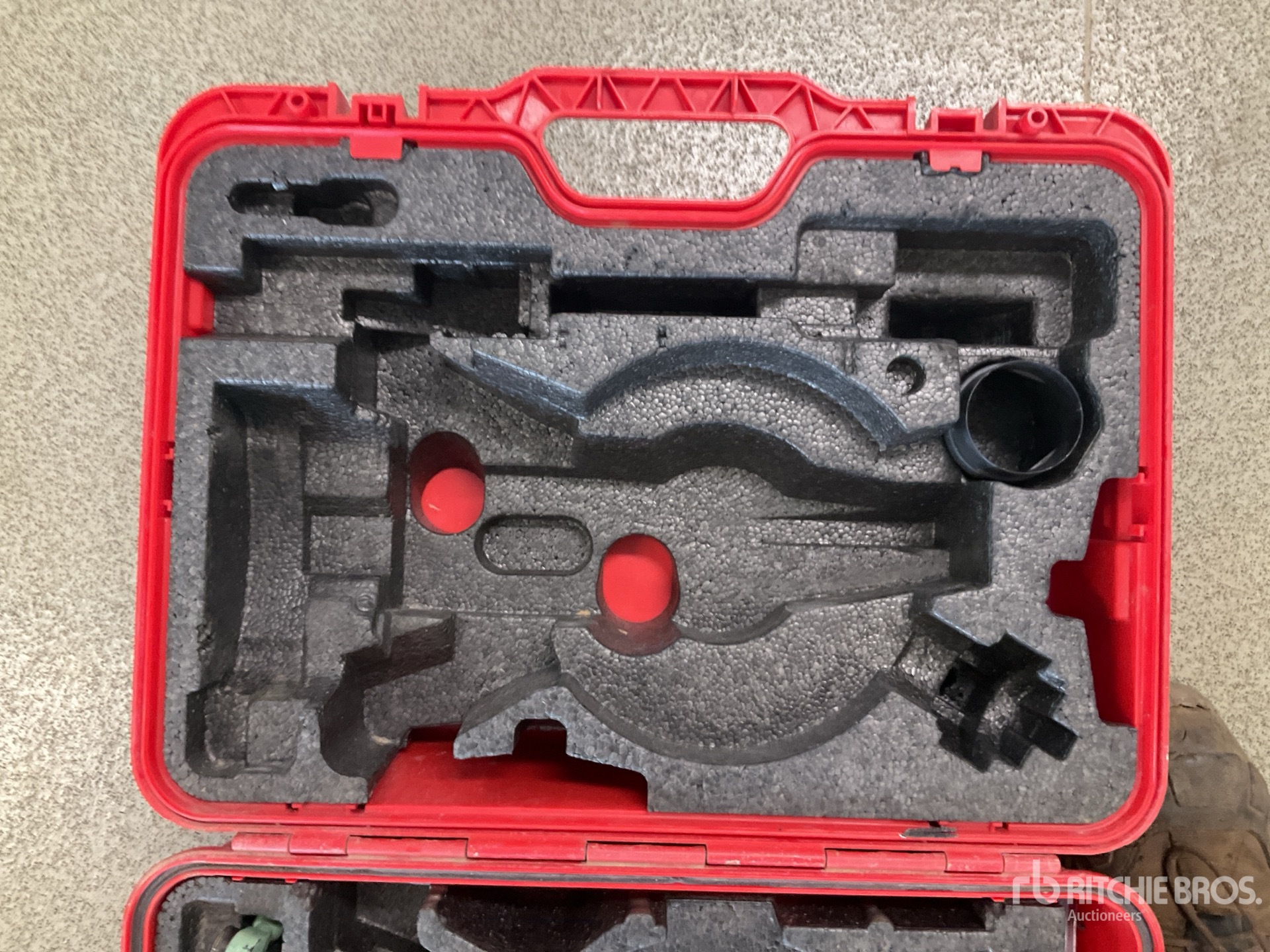 2014 Leica TS06 PLUS R500