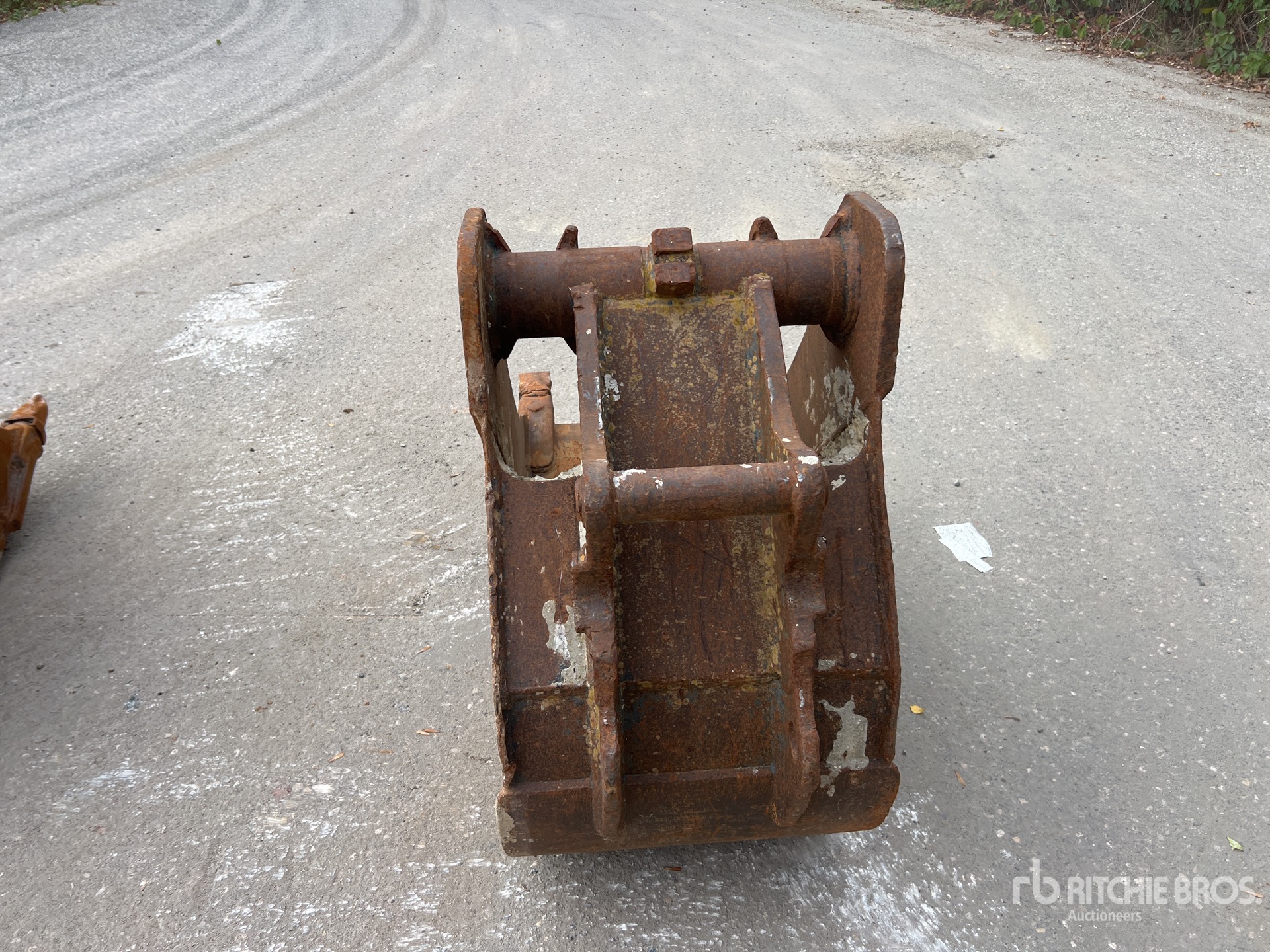 2009 New Holland E235B SRNLC