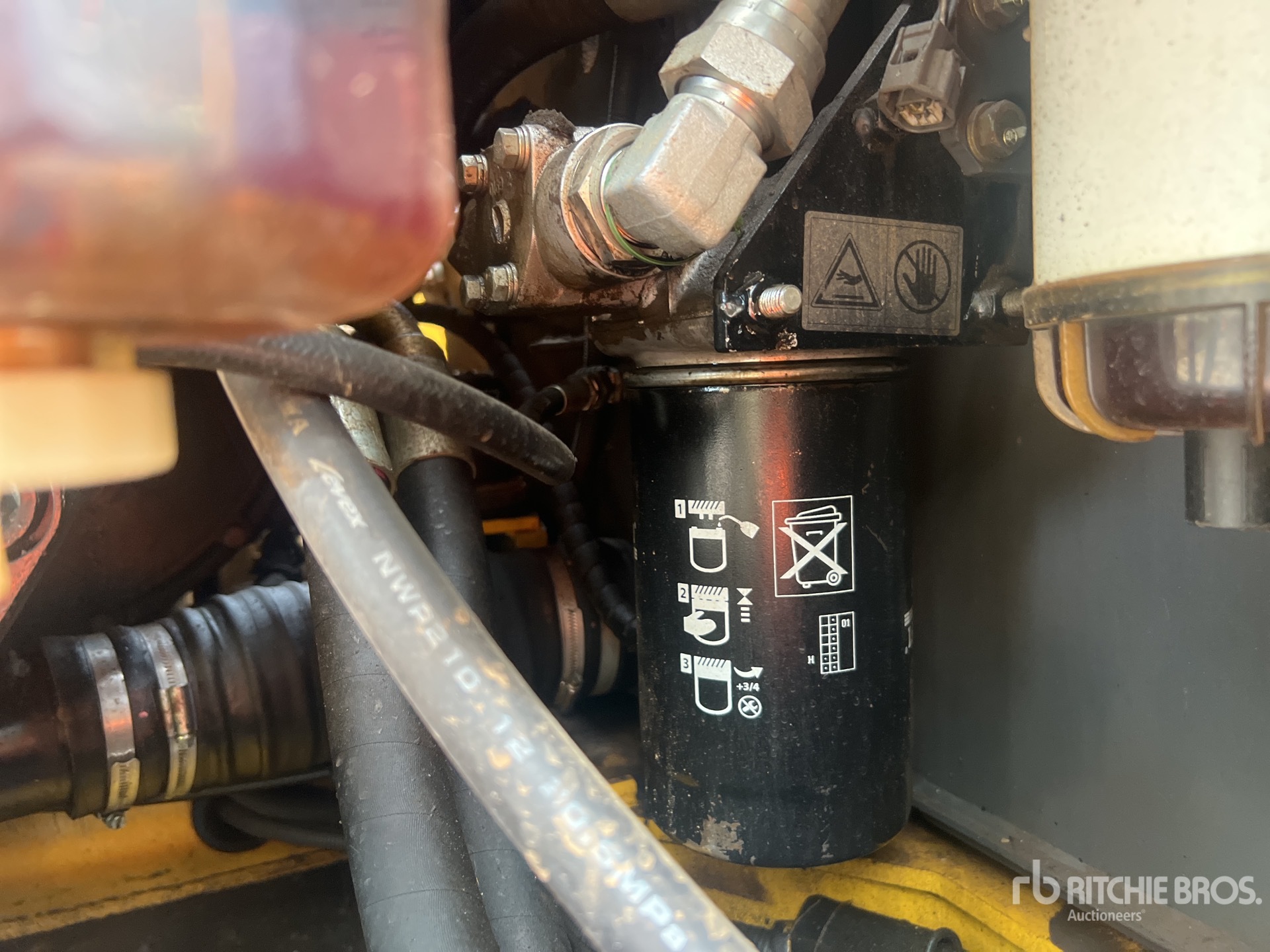 2009 New Holland E235B SRNLC