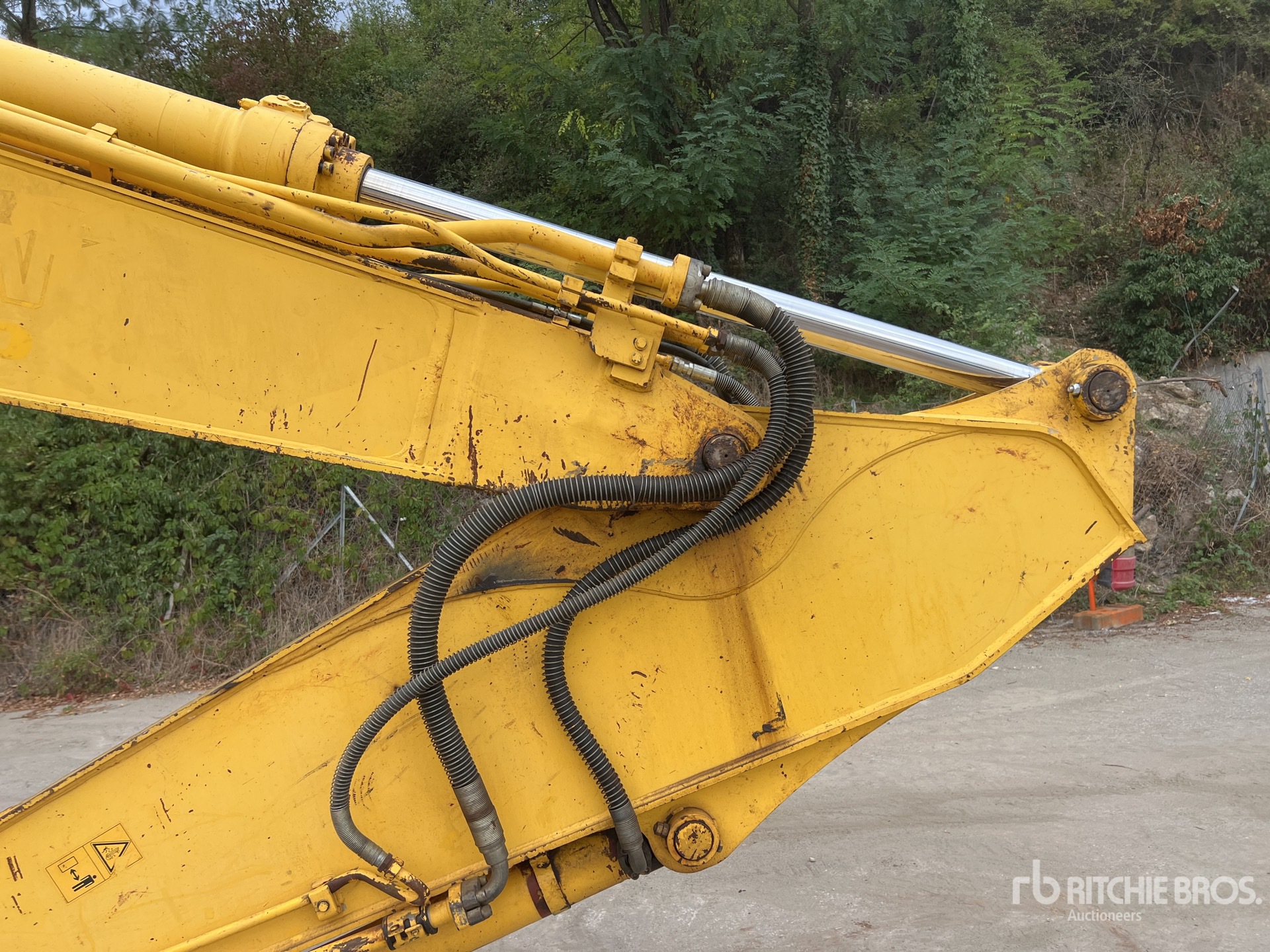 2009 New Holland E235B SRNLC