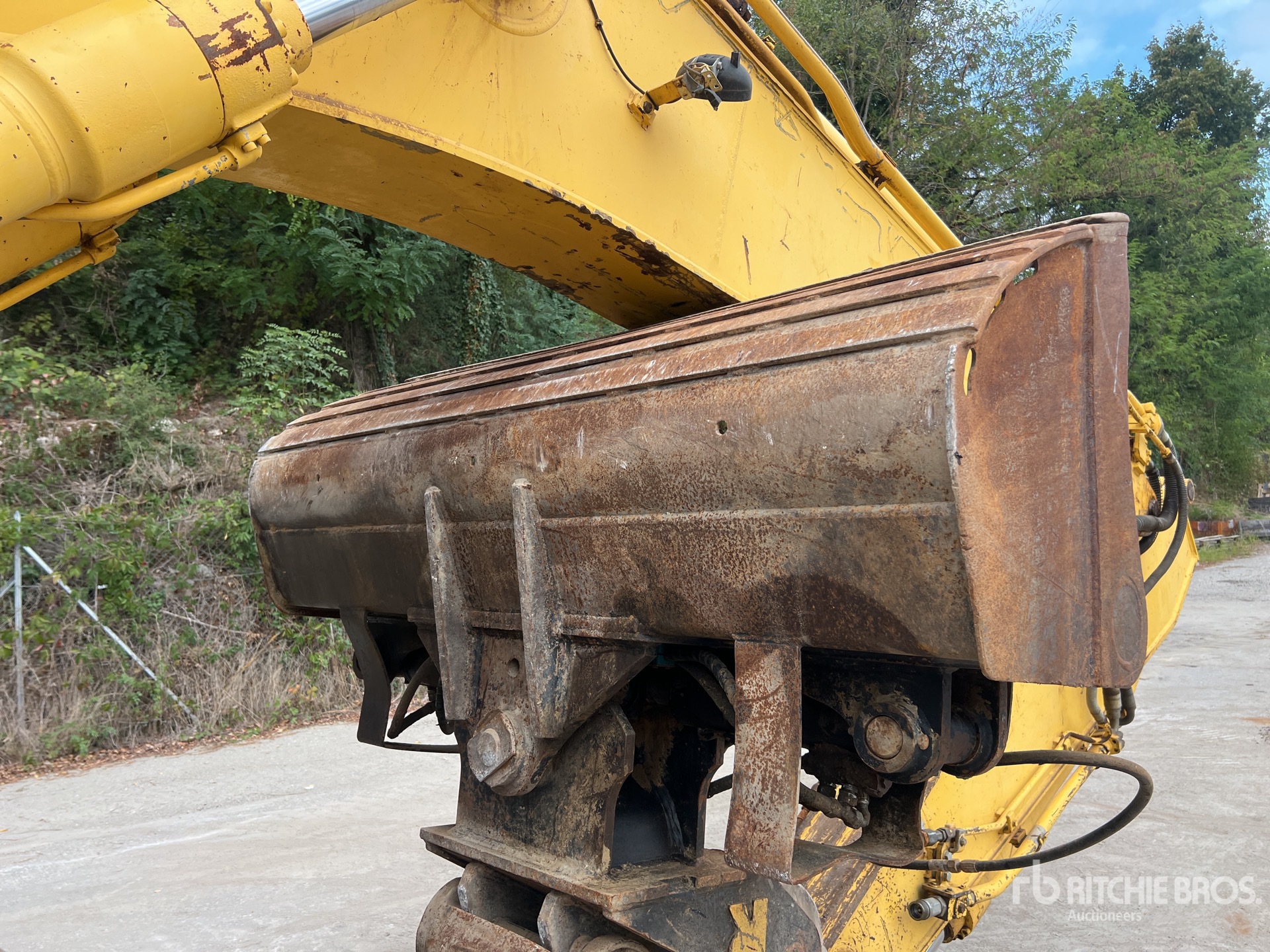 2009 New Holland E235B SRNLC
