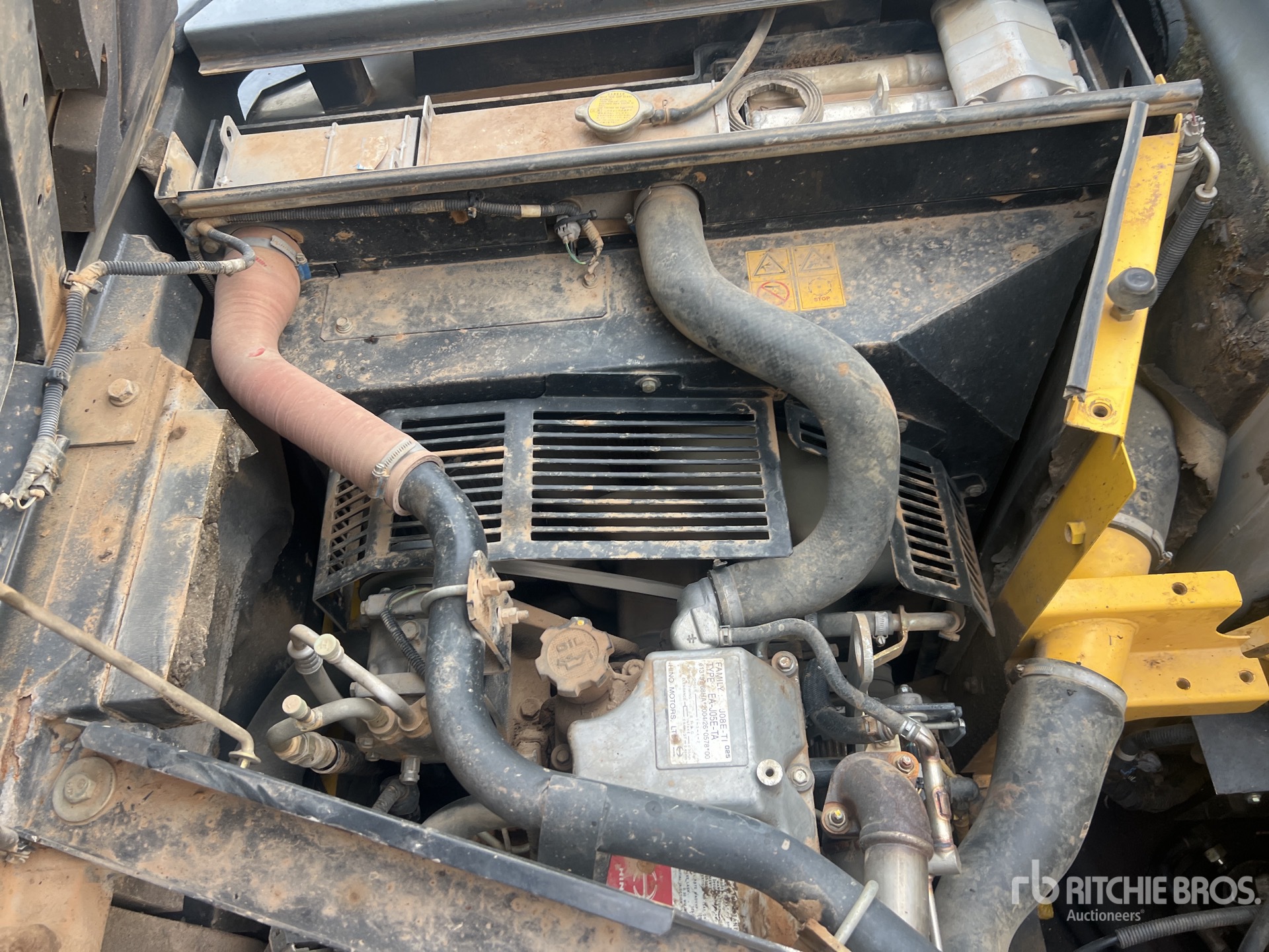 2009 New Holland E235B SRNLC