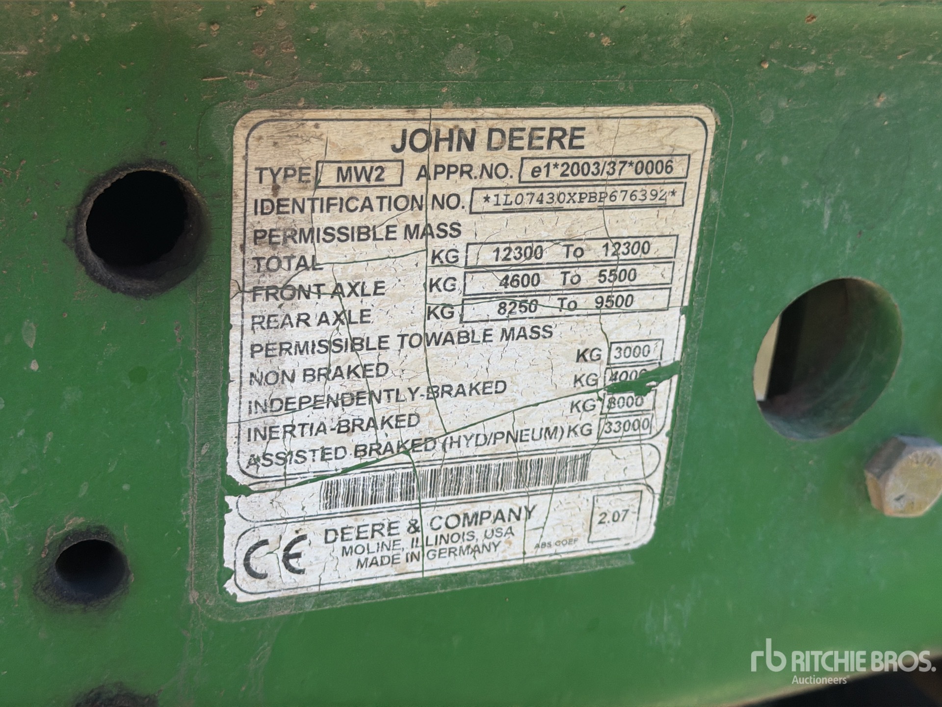 John Deere 7430