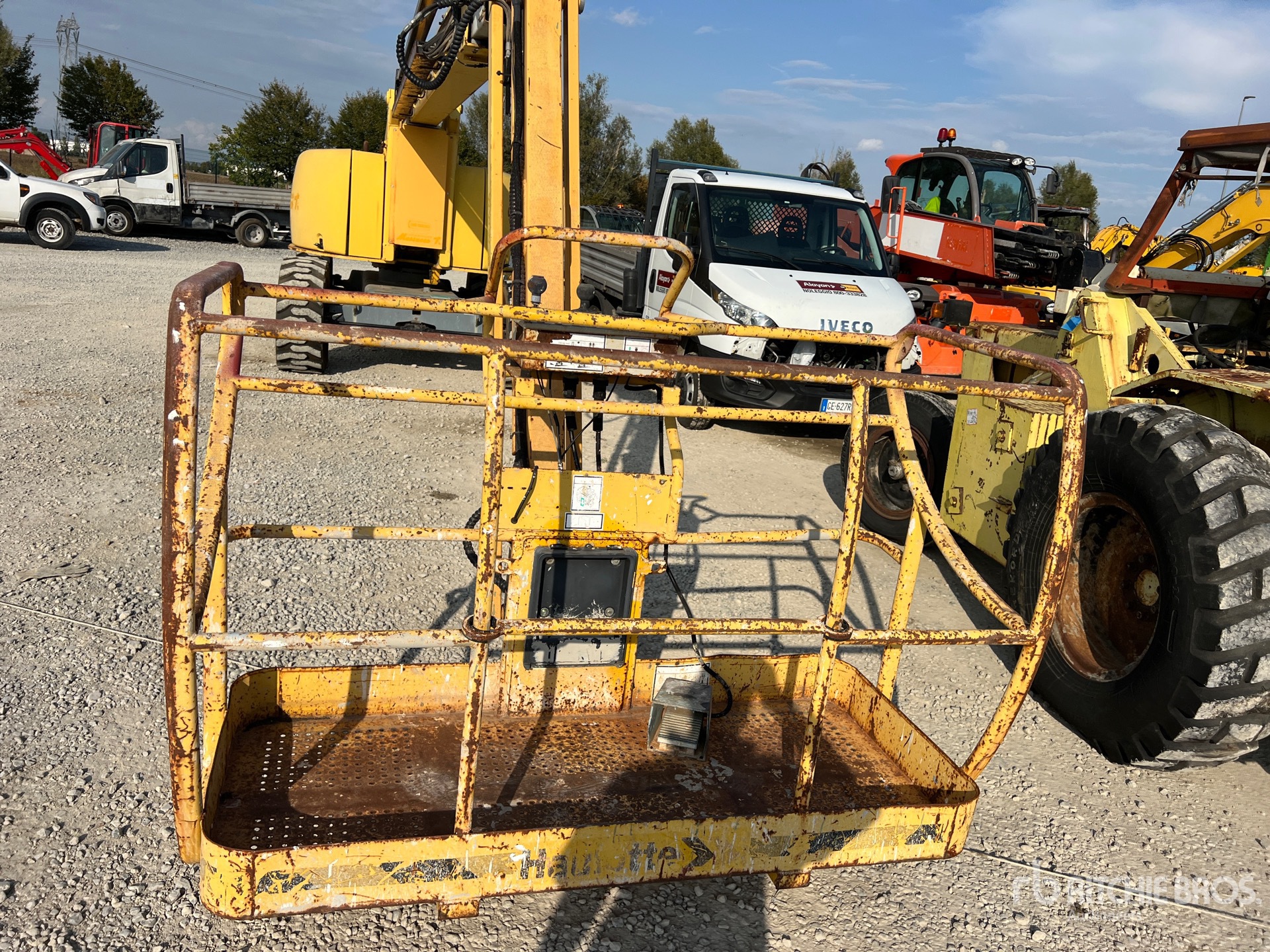 2007 Haulotte HA260PX