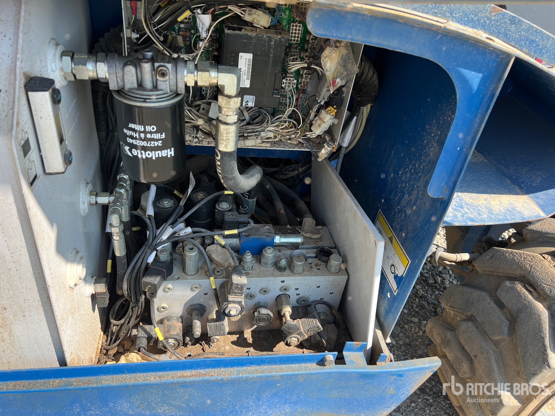 2018 Haulotte COMPACT12DX