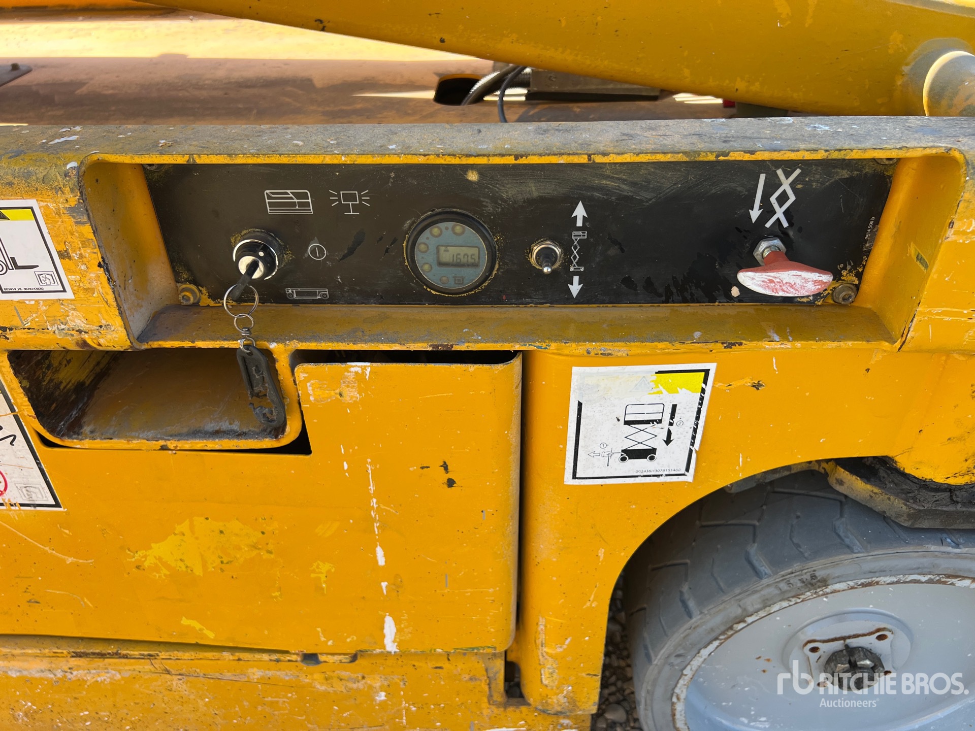 2006 Haulotte COMPACT 10