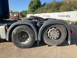 4 Underbody - Truck with