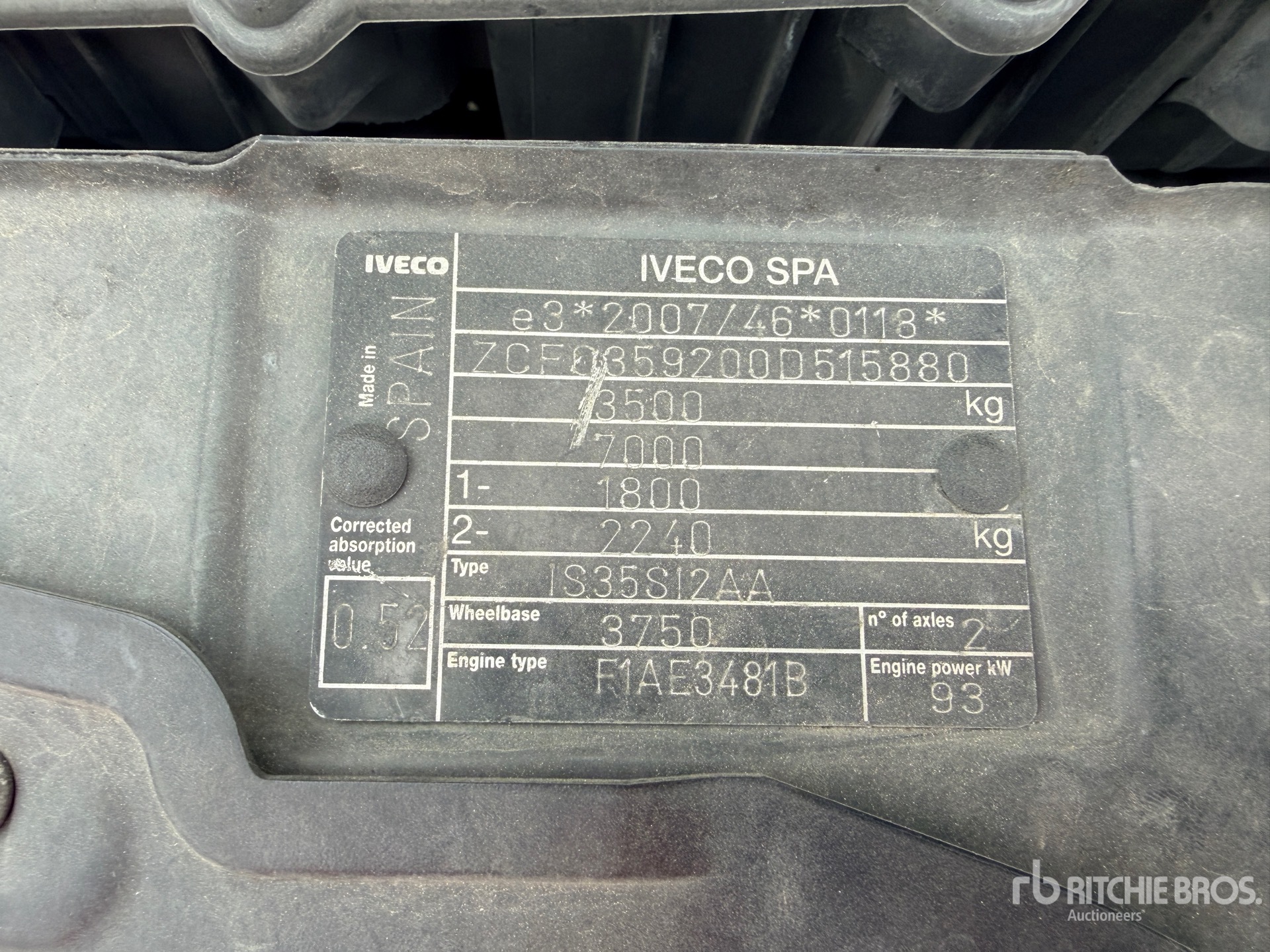 2015 Iveco 35S13