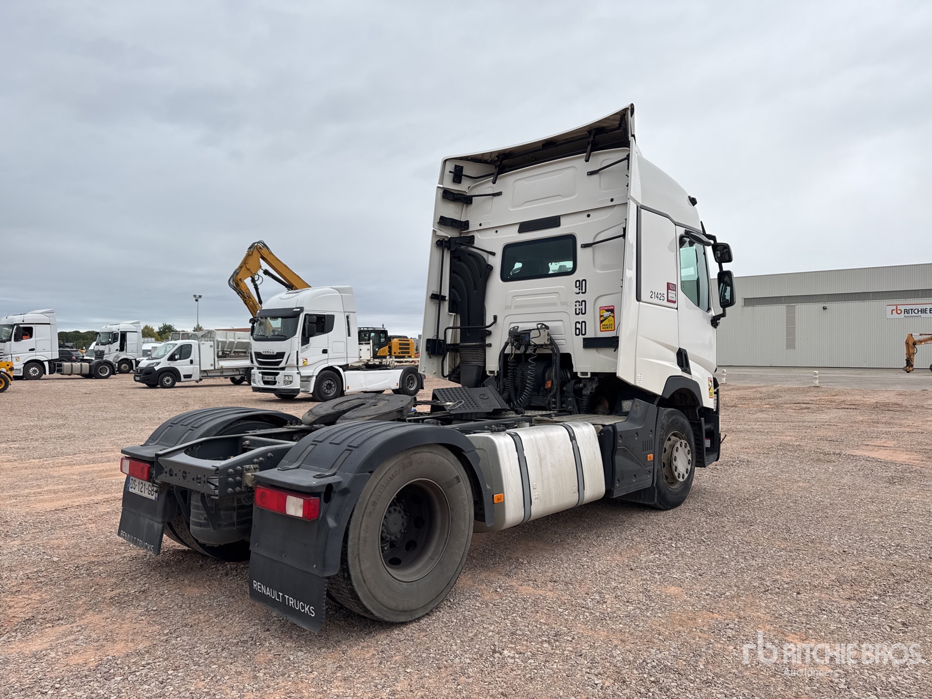 2015 Renault T460