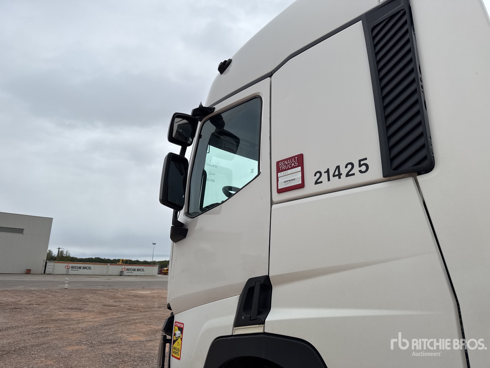 2015 Renault T460