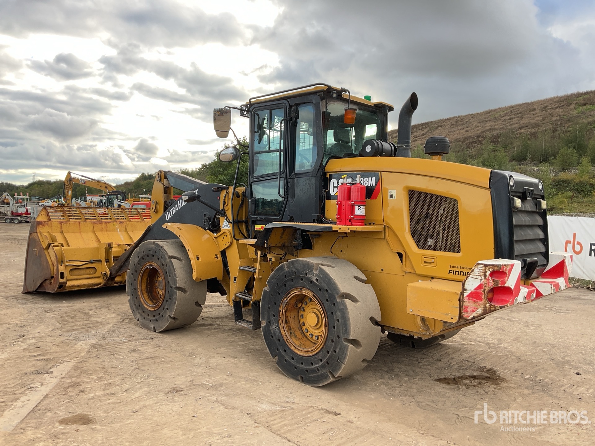 2016 Caterpillar 938M