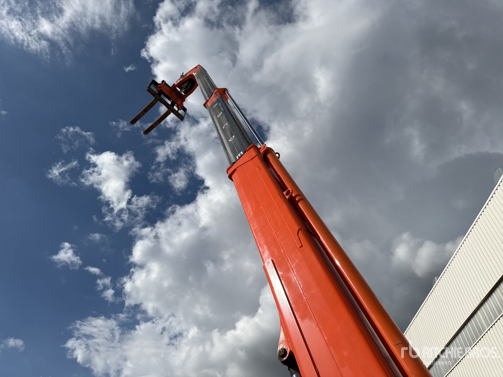 2014 Manitou MT1135H