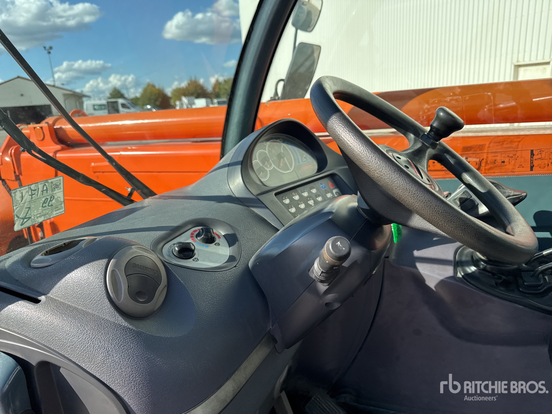 2014 Manitou MT1135H