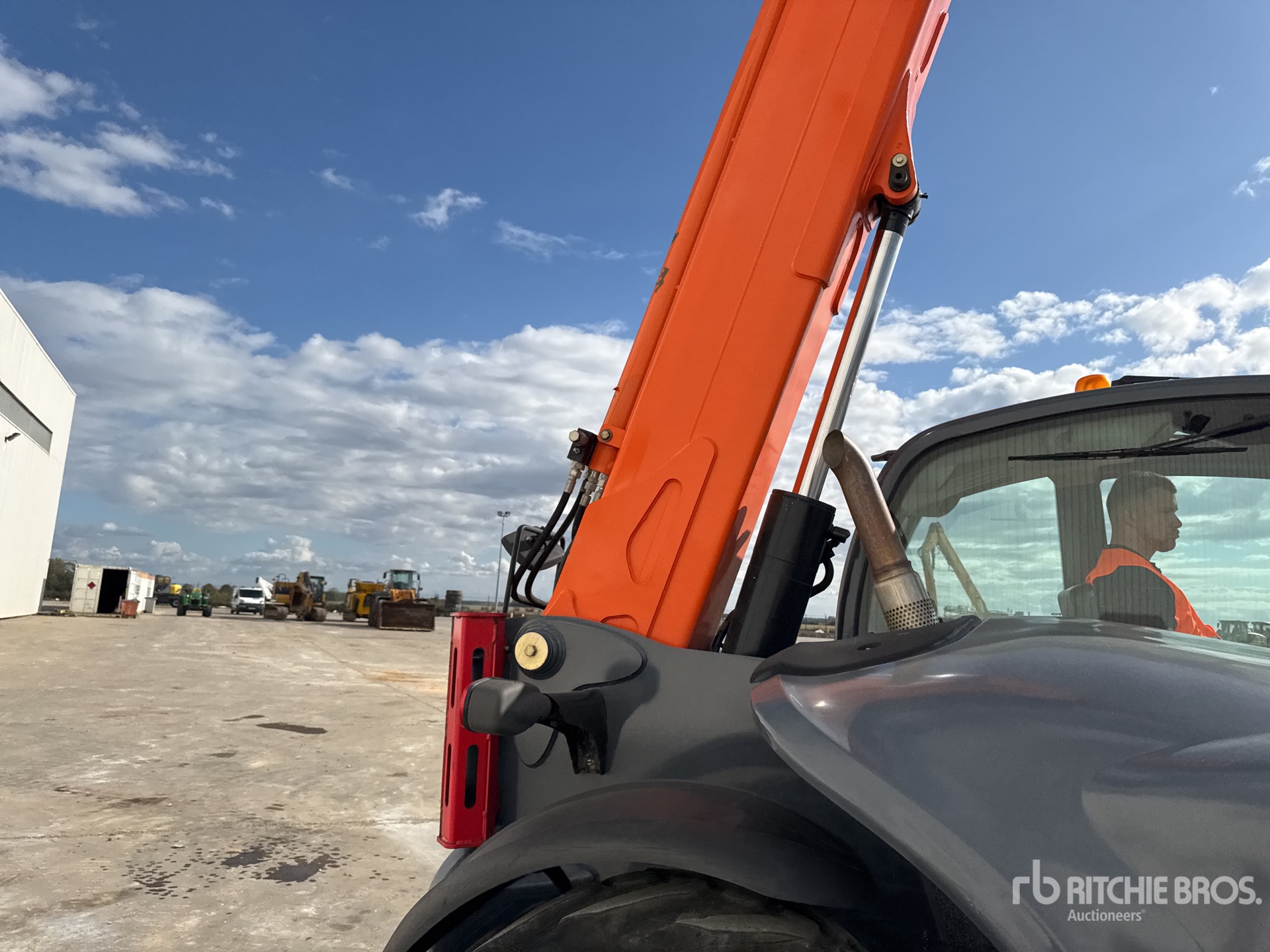 2014 Manitou MT1135H