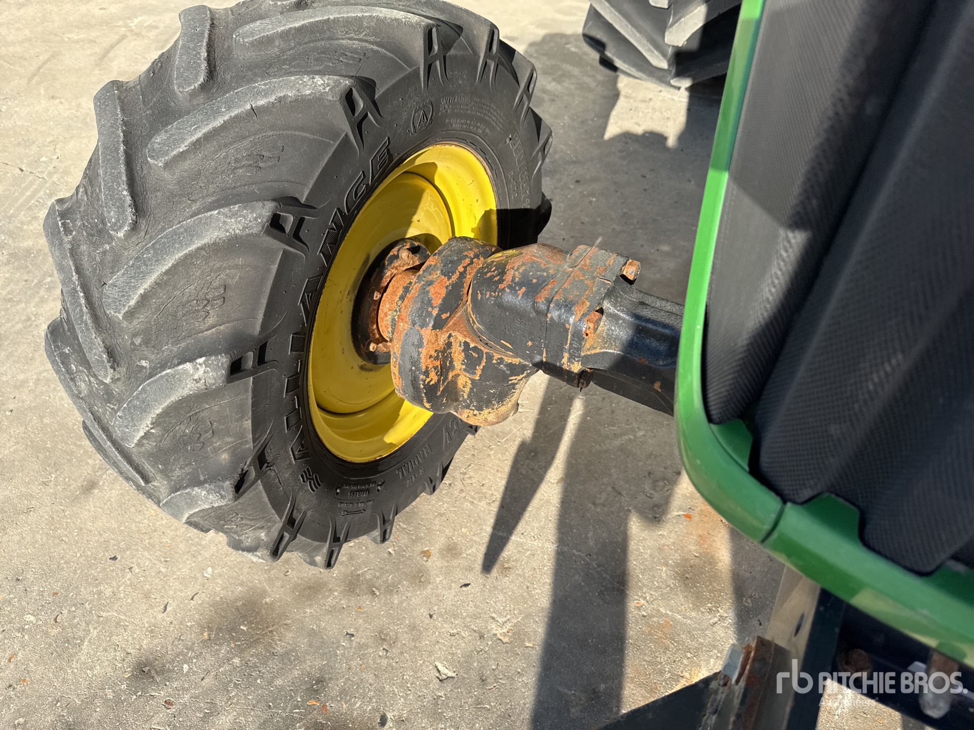 2012 John Deere 4520