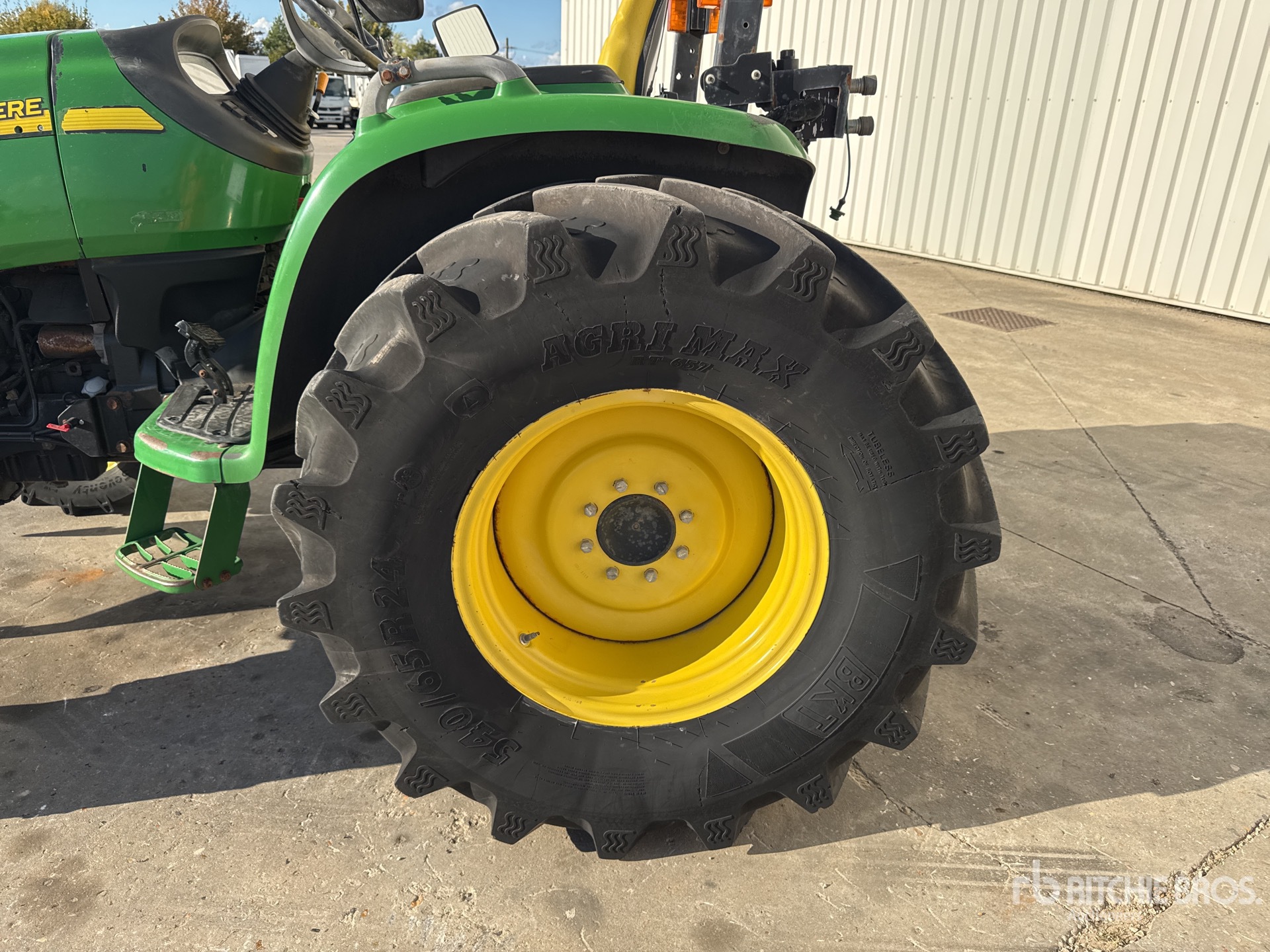 2012 John Deere 4520