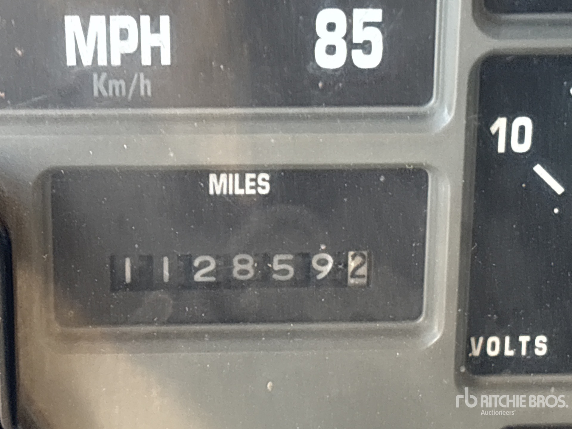 2000 International 4900
