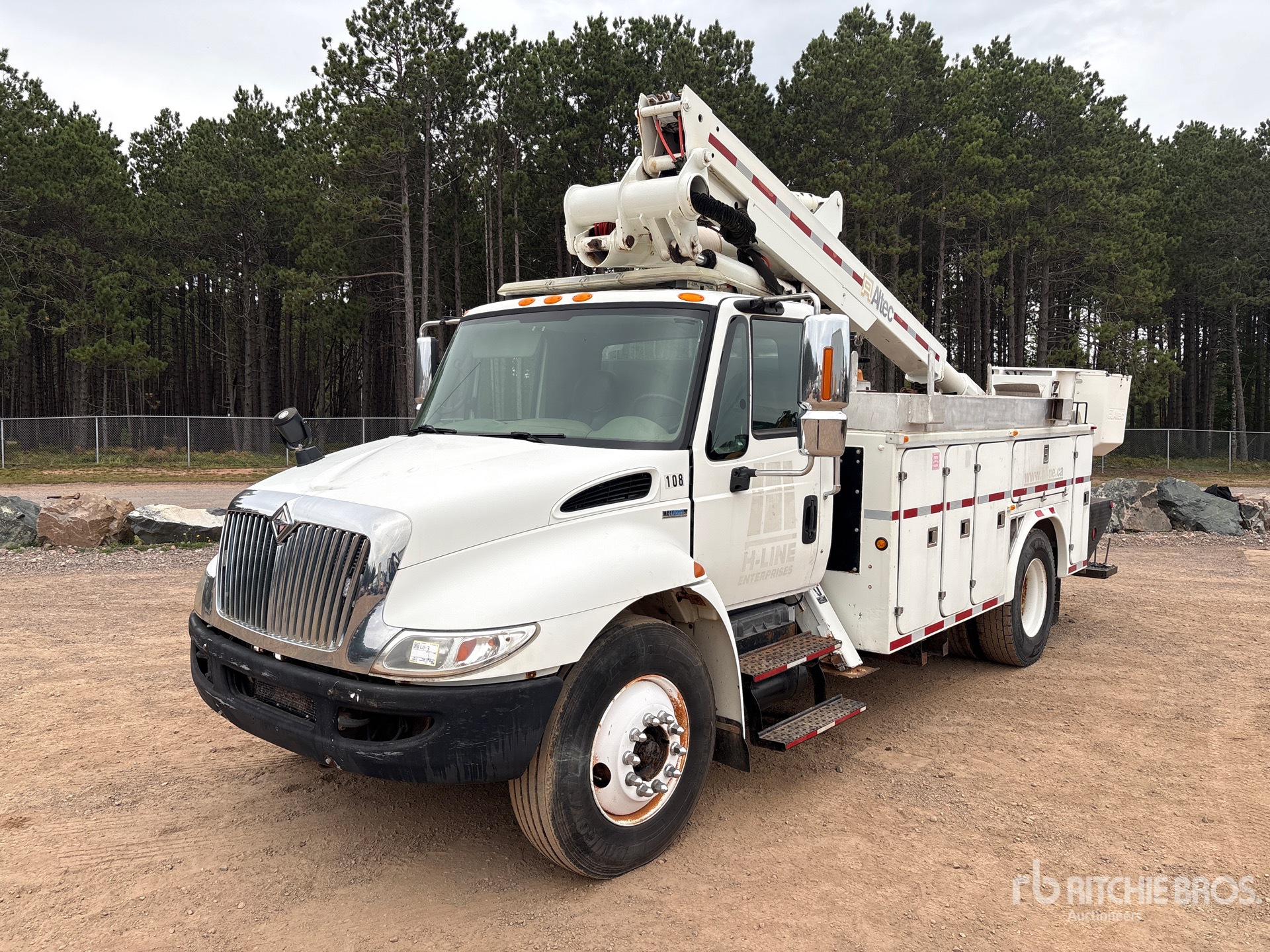 2008 International 4400