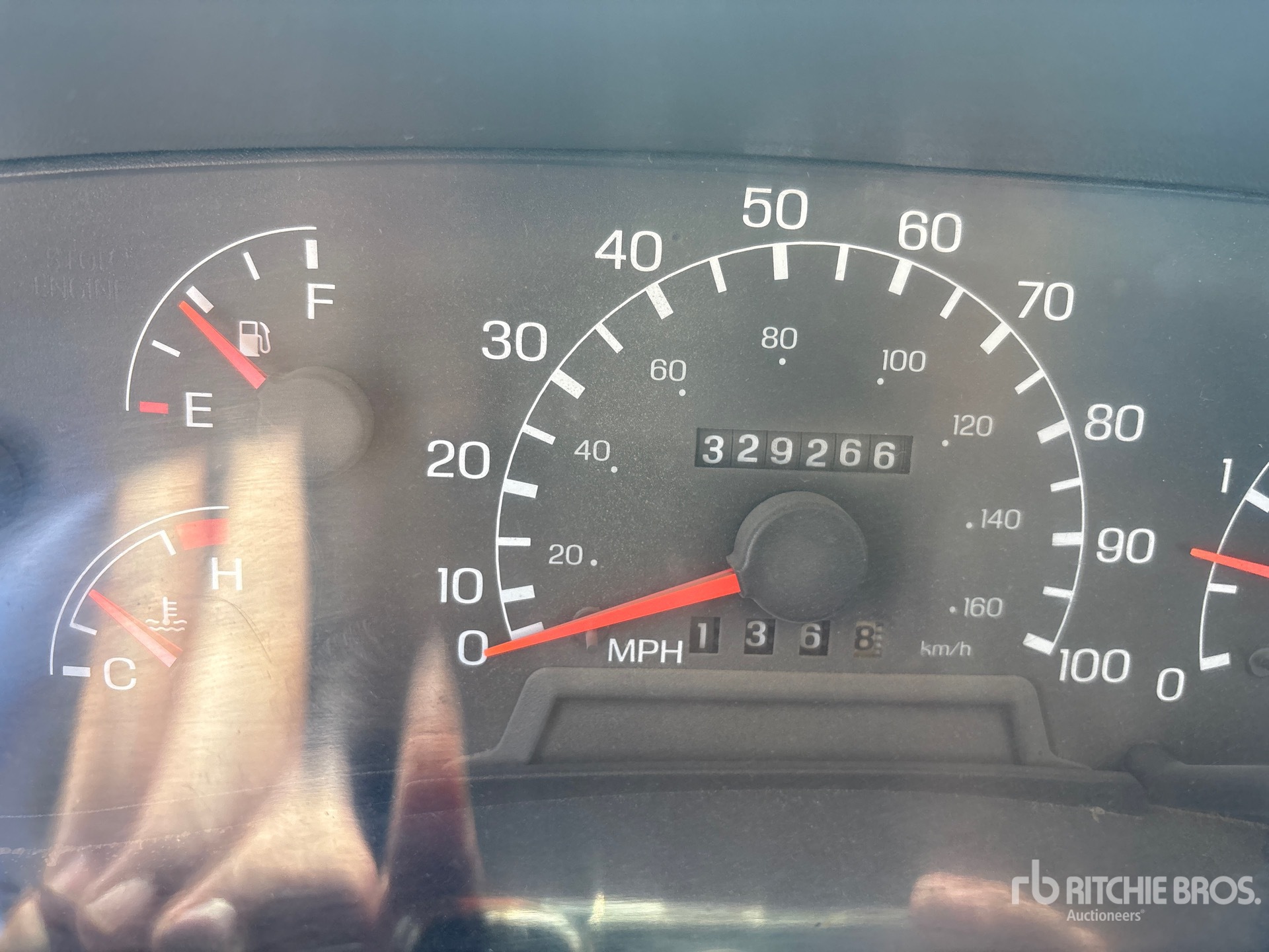 2005 Ford F-650