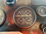 Cab with Oil Pressure