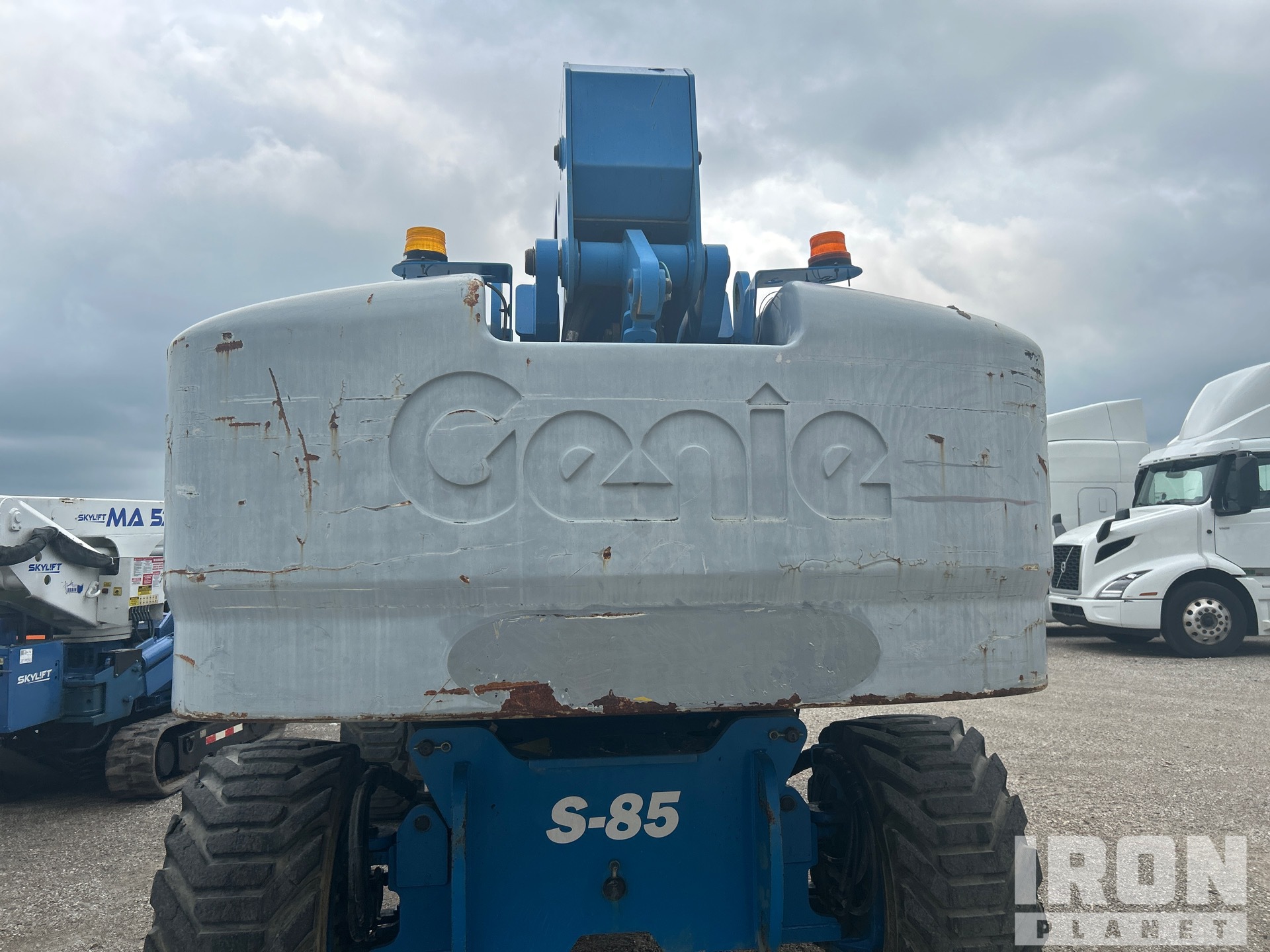 2013 Genie S85