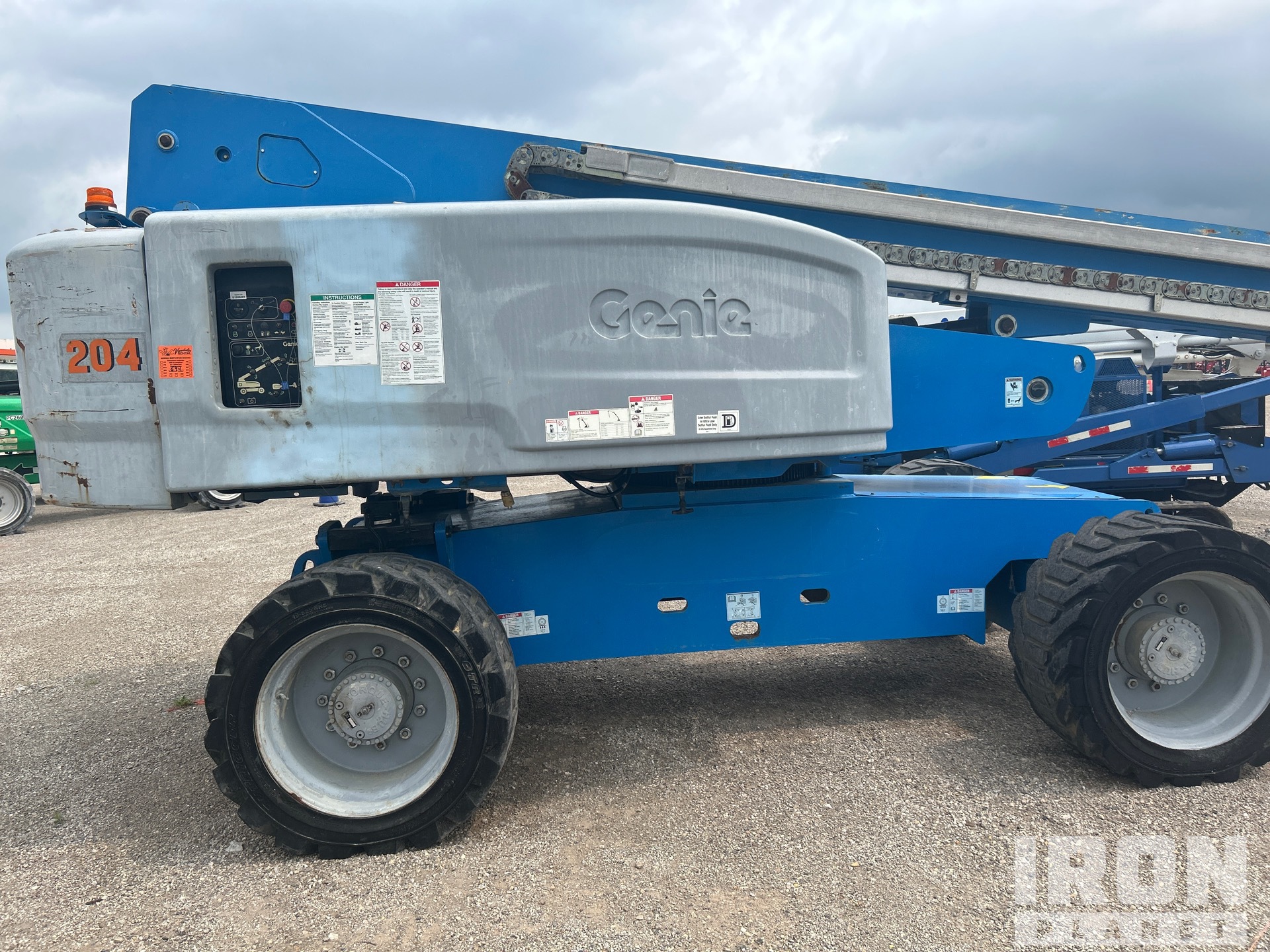 Photo of 2013 Genie S85