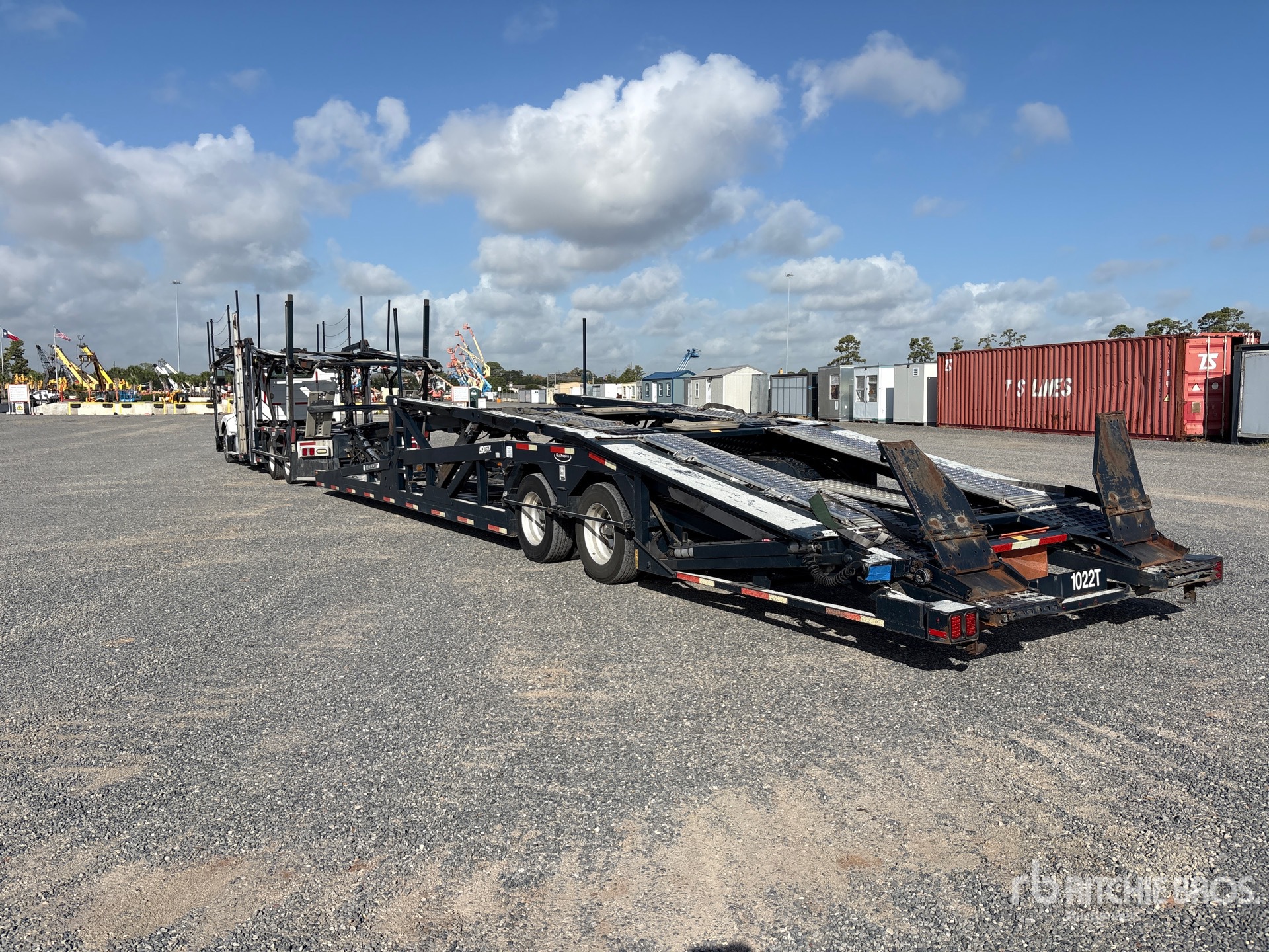 2016 Volvo VAH