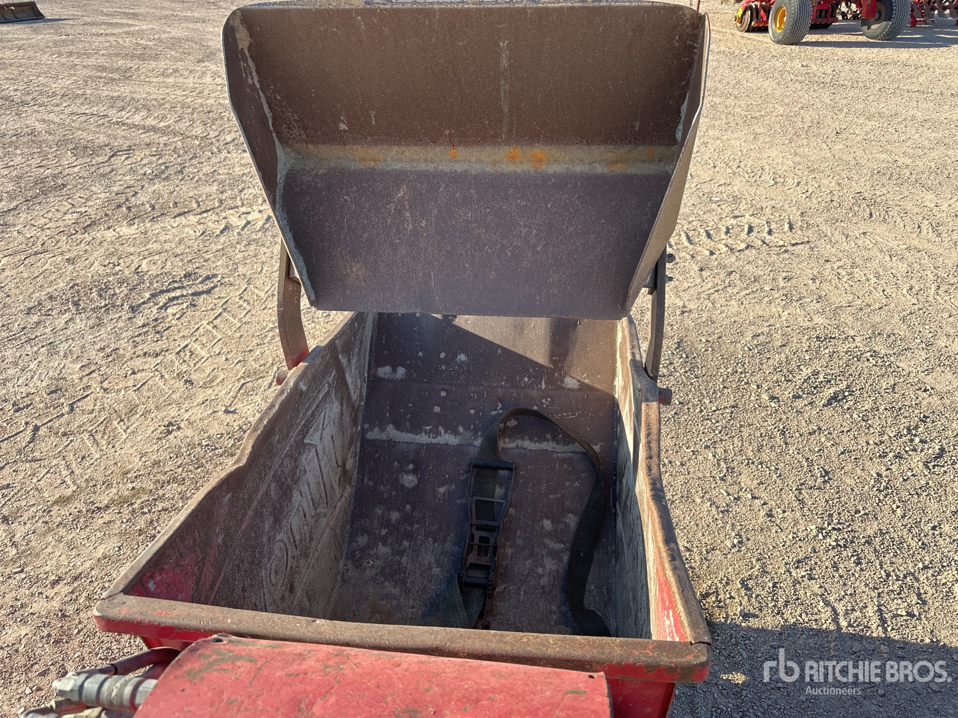 2017 Hinowa HS1100