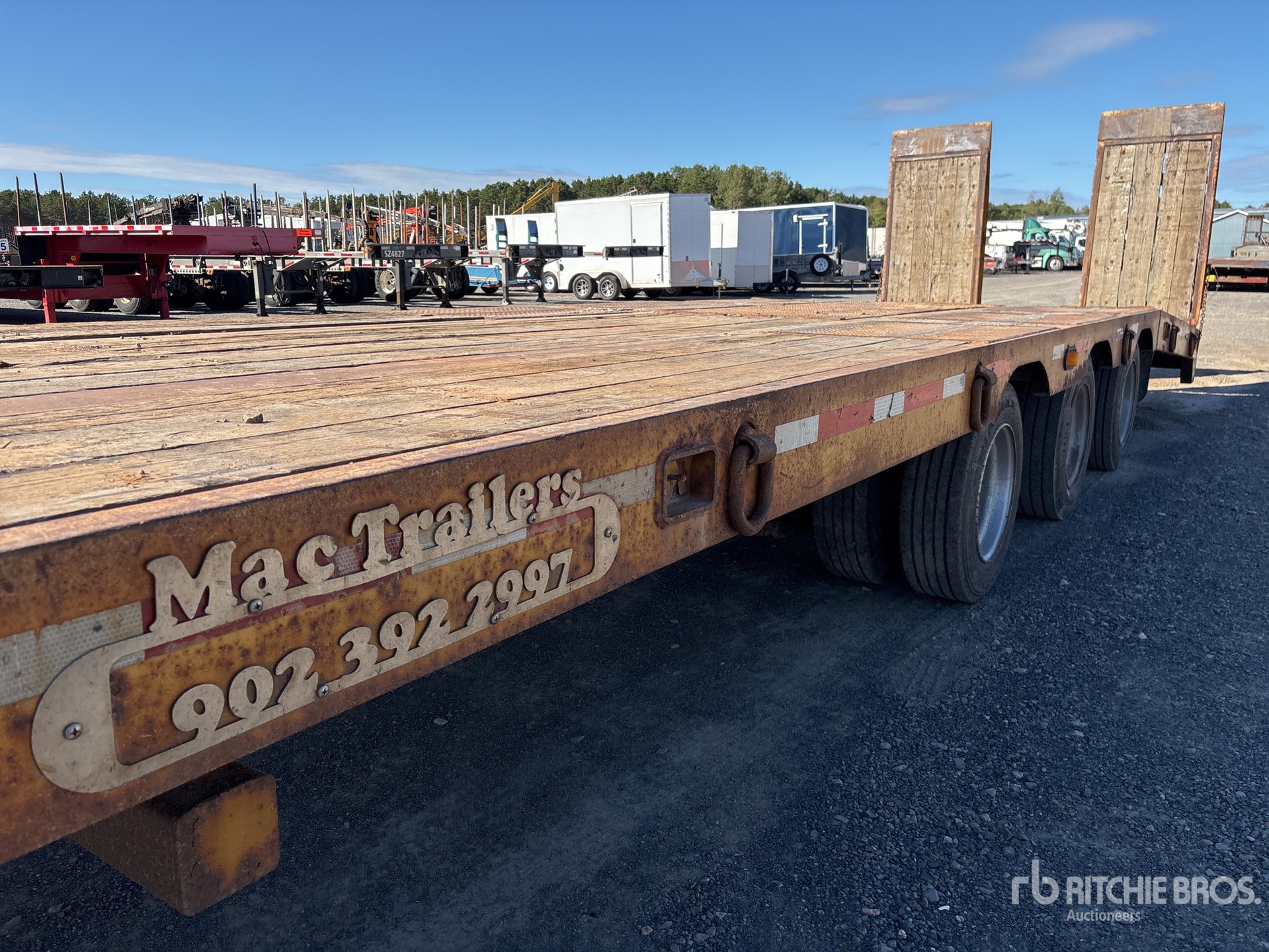 2002 Mac 30 FT TRI/A