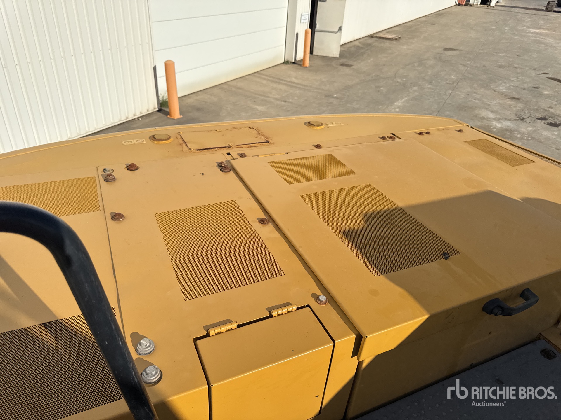 2019 Caterpillar 323
