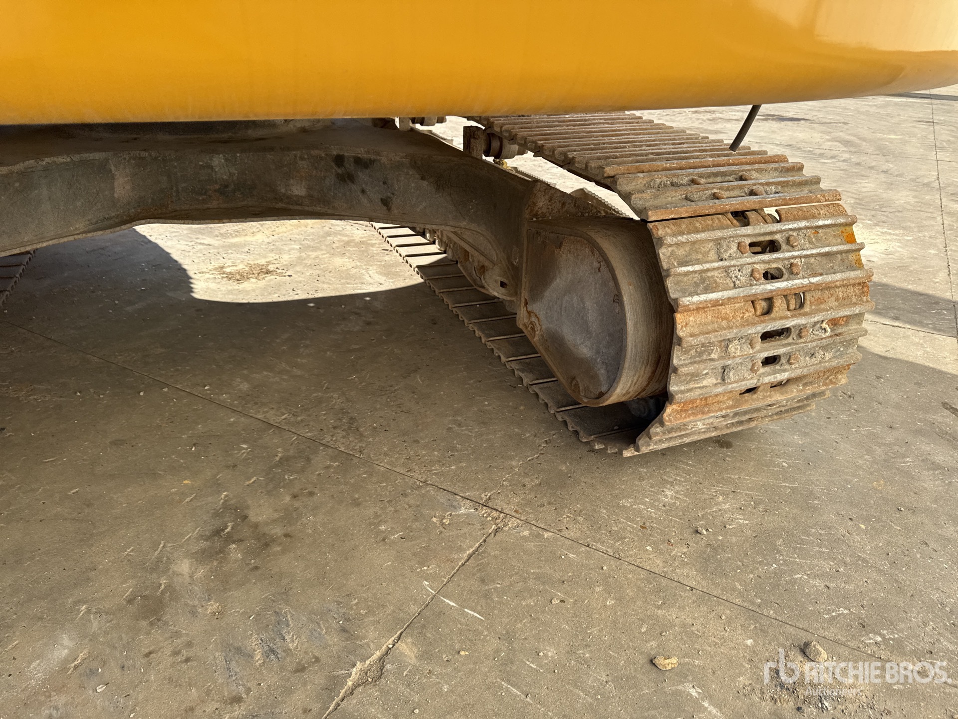 2019 Caterpillar 323