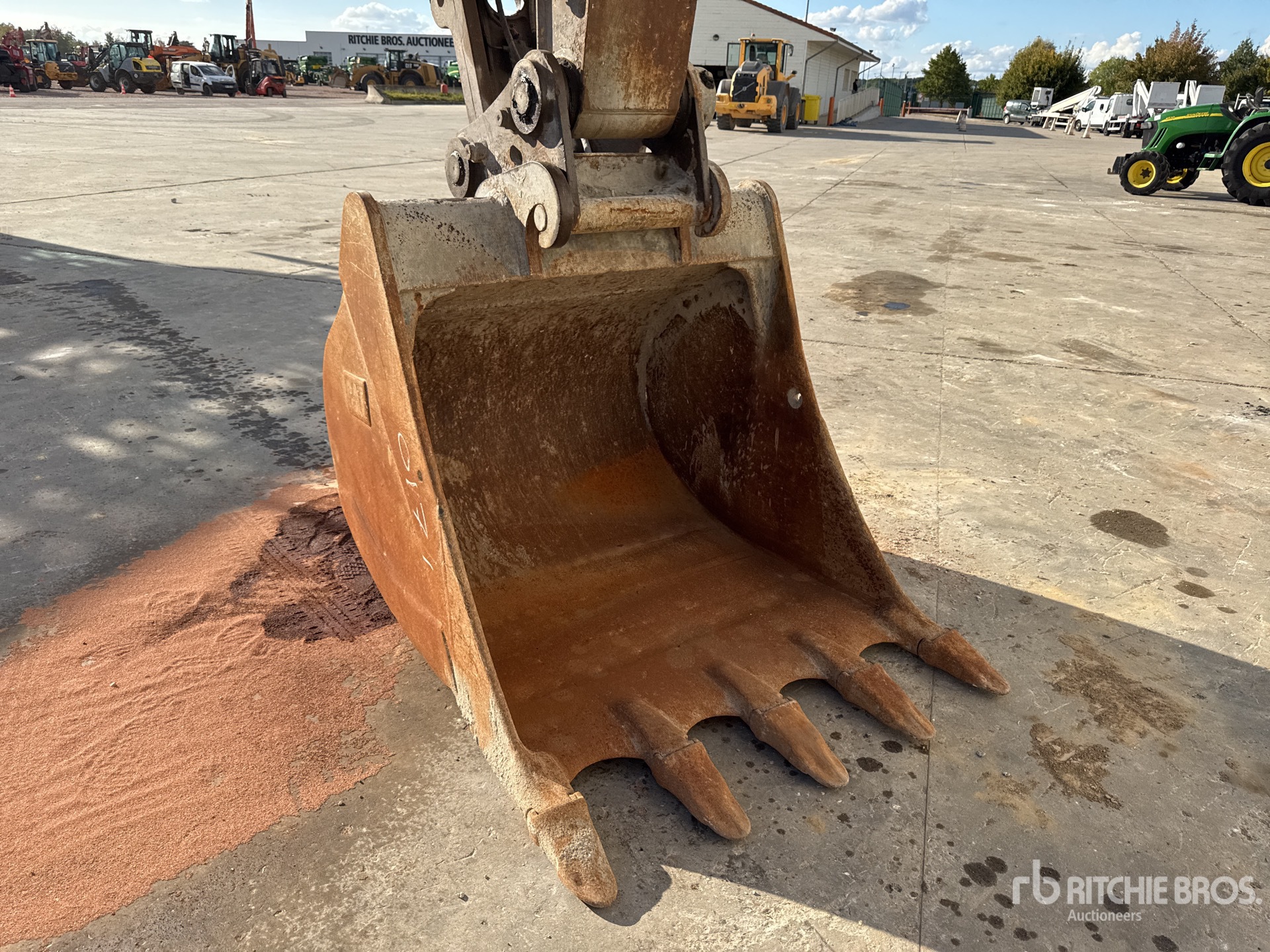 2019 Caterpillar 323