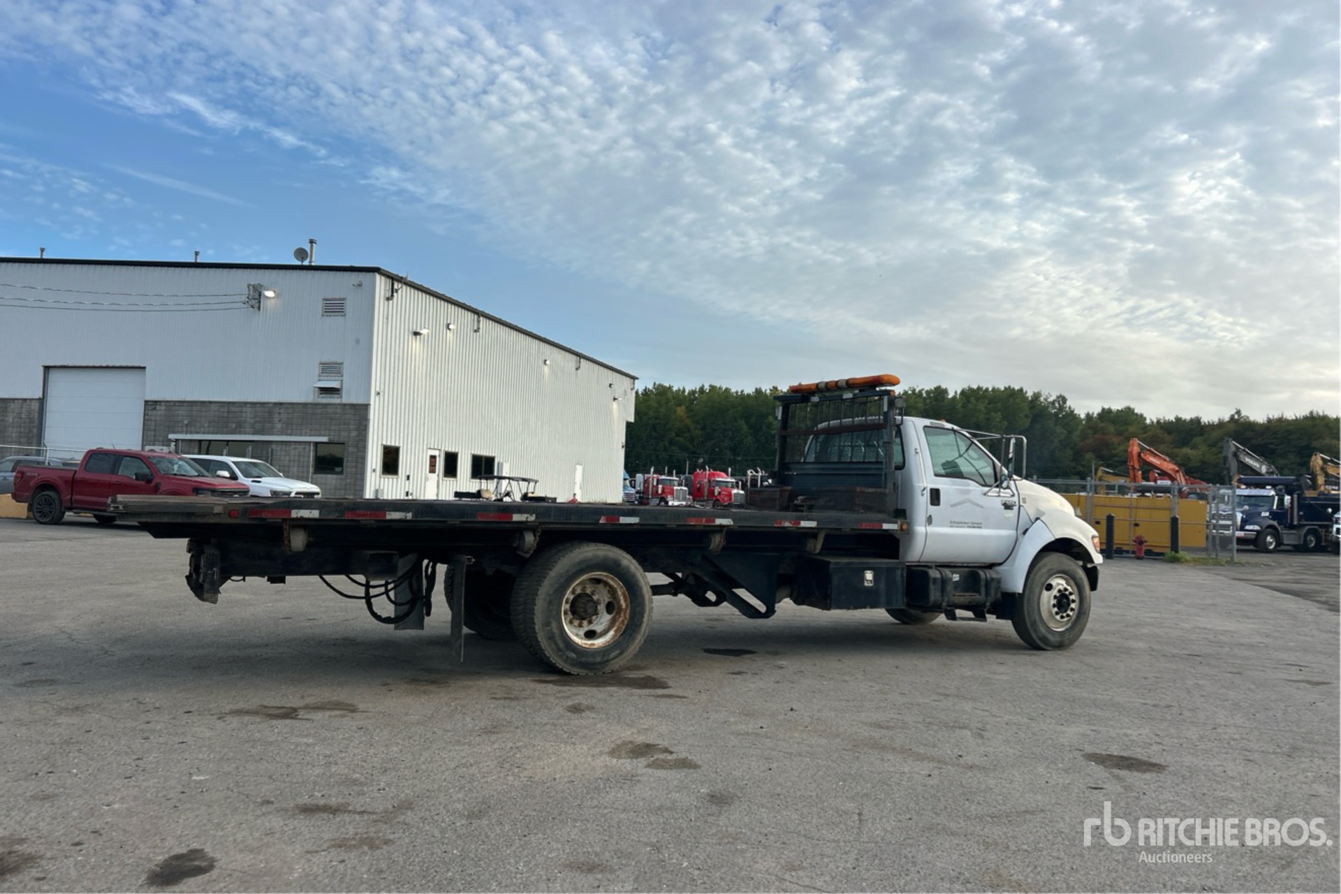 2003 Ford F-650