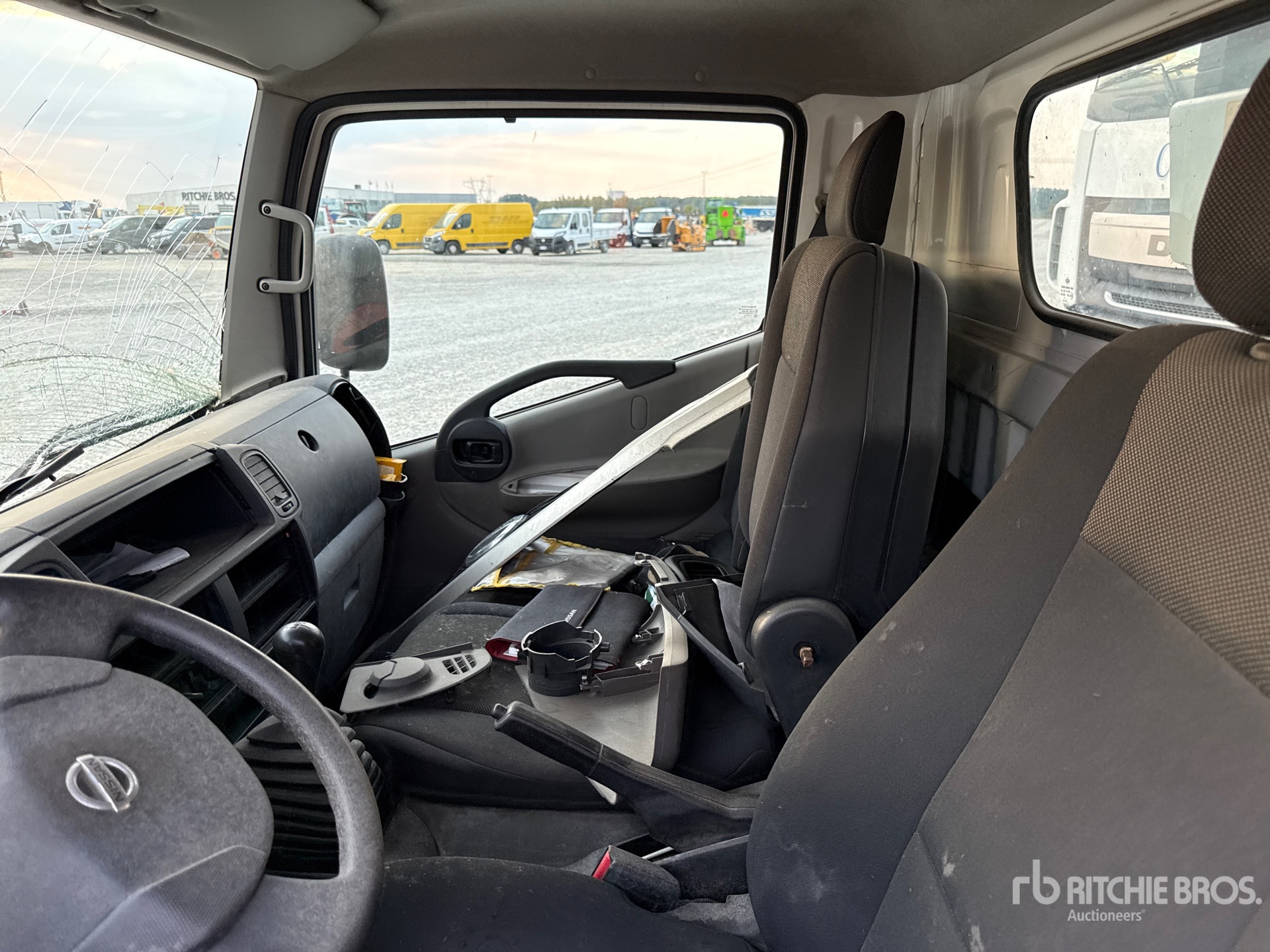 2019 Nissan CABSTAR 35.13