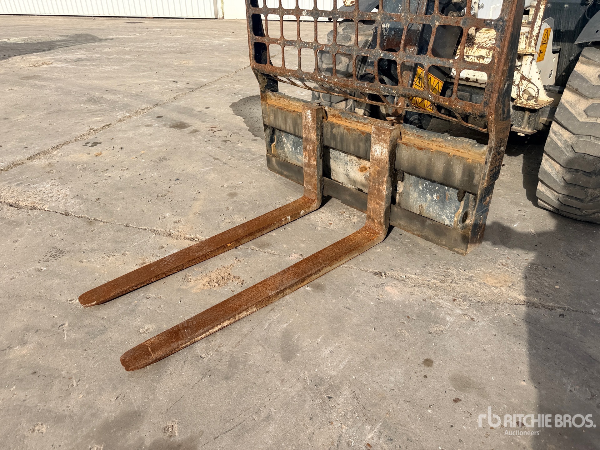 2015 Bobcat T2250