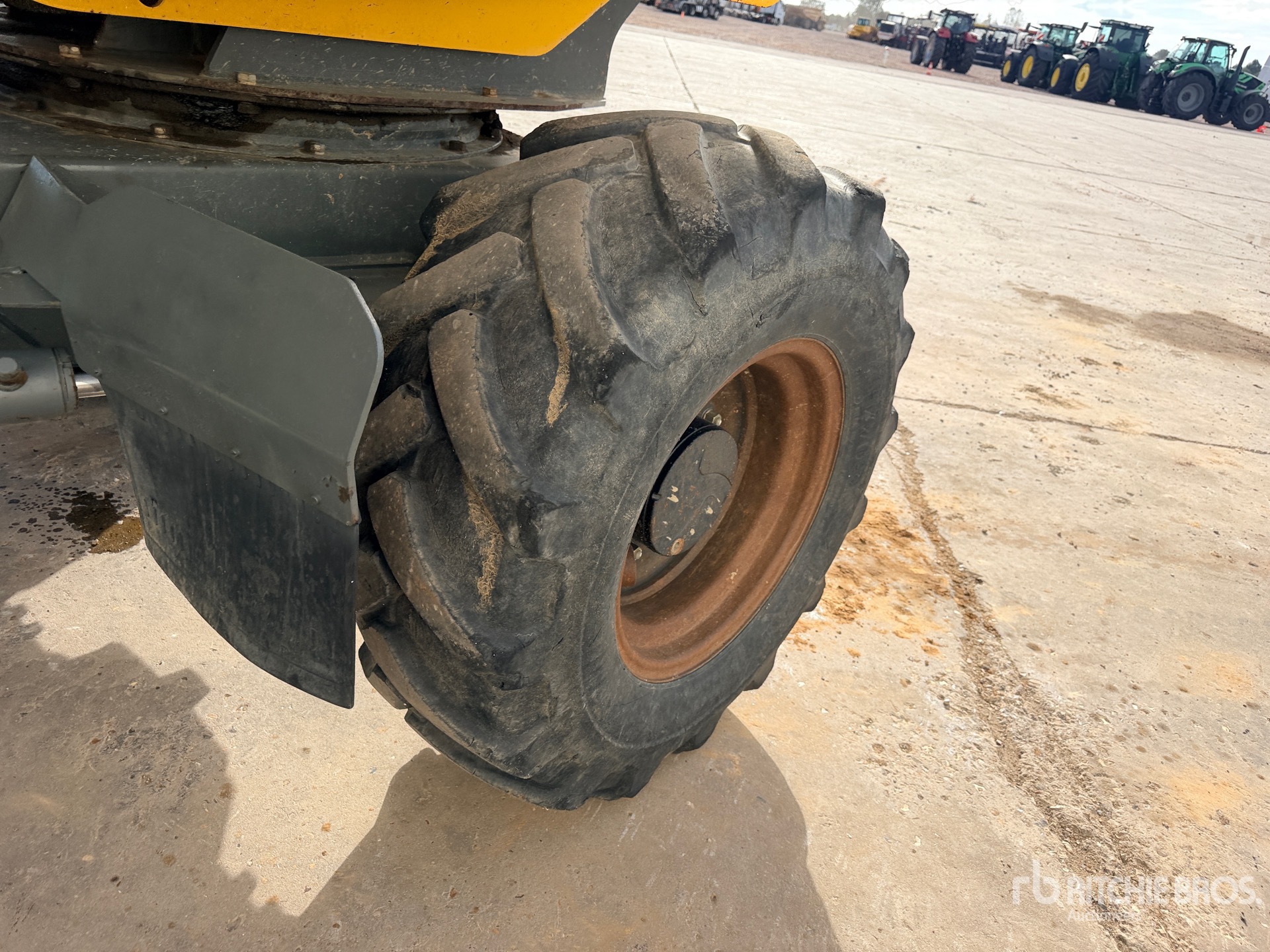 2012 Wacker Neuson 6001