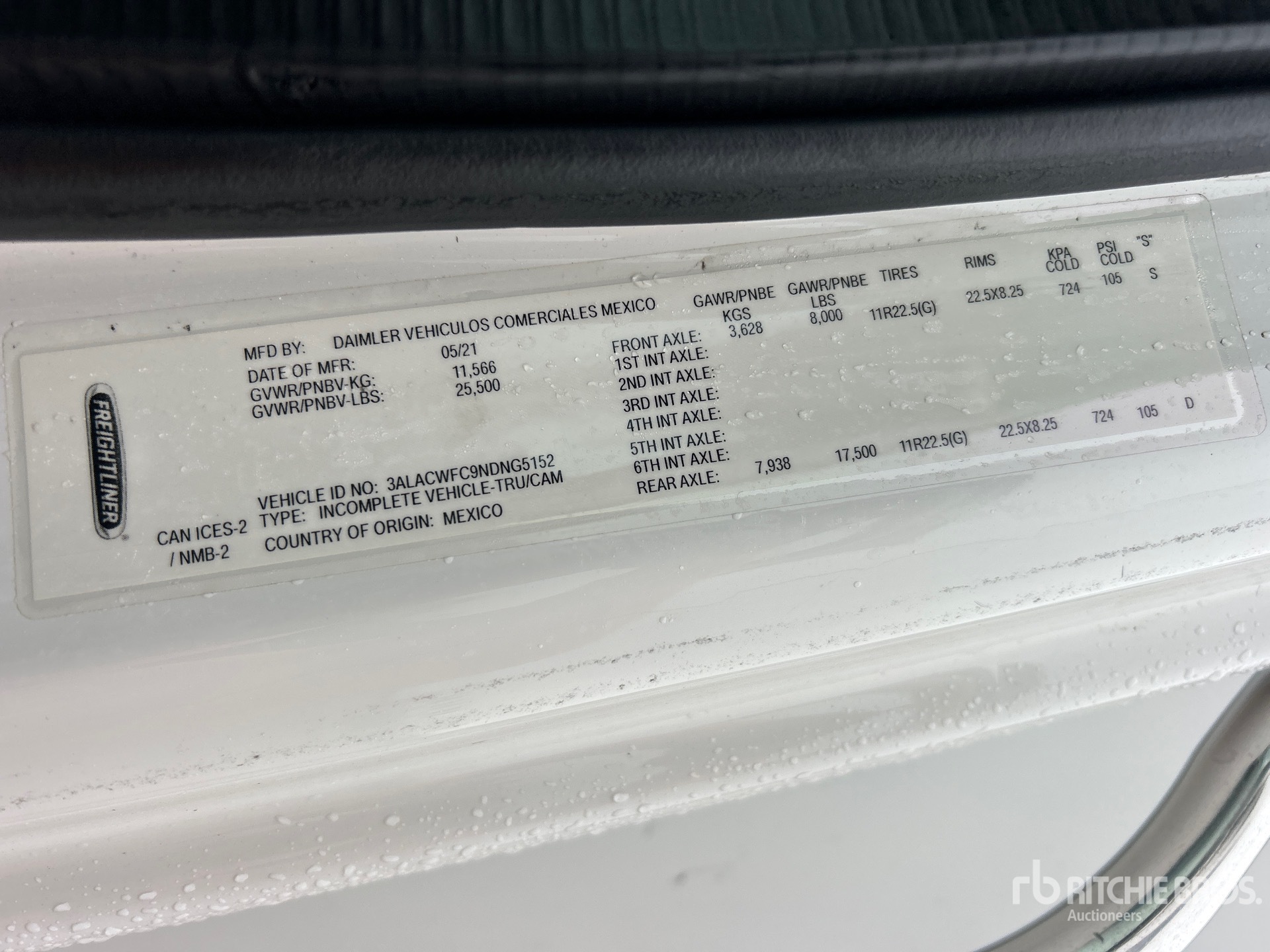 2022 Freightliner M2 106