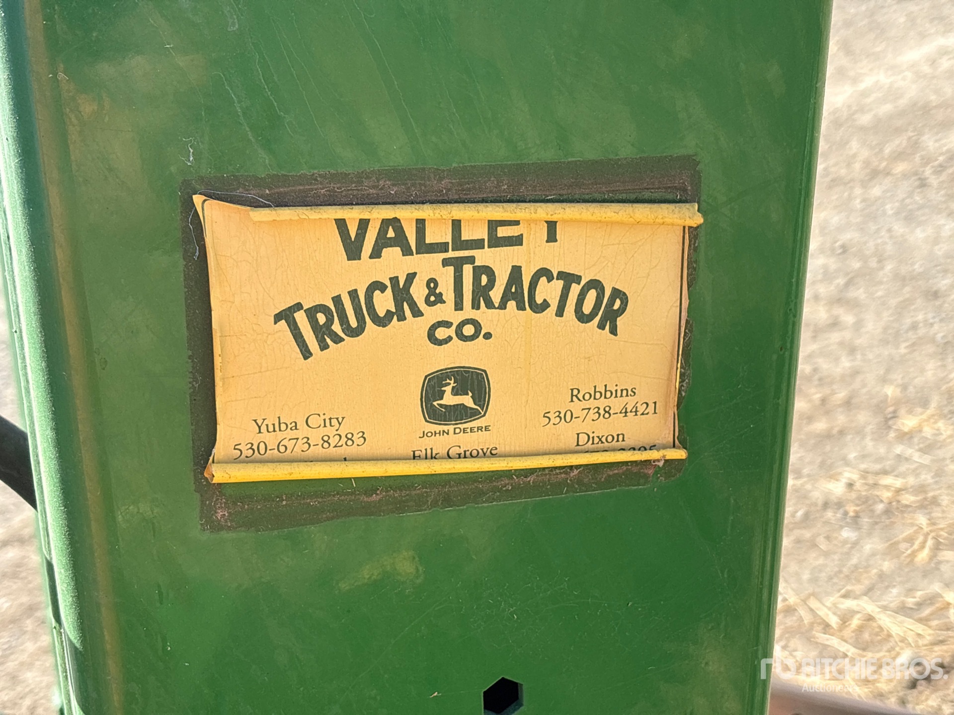 John Deere 563