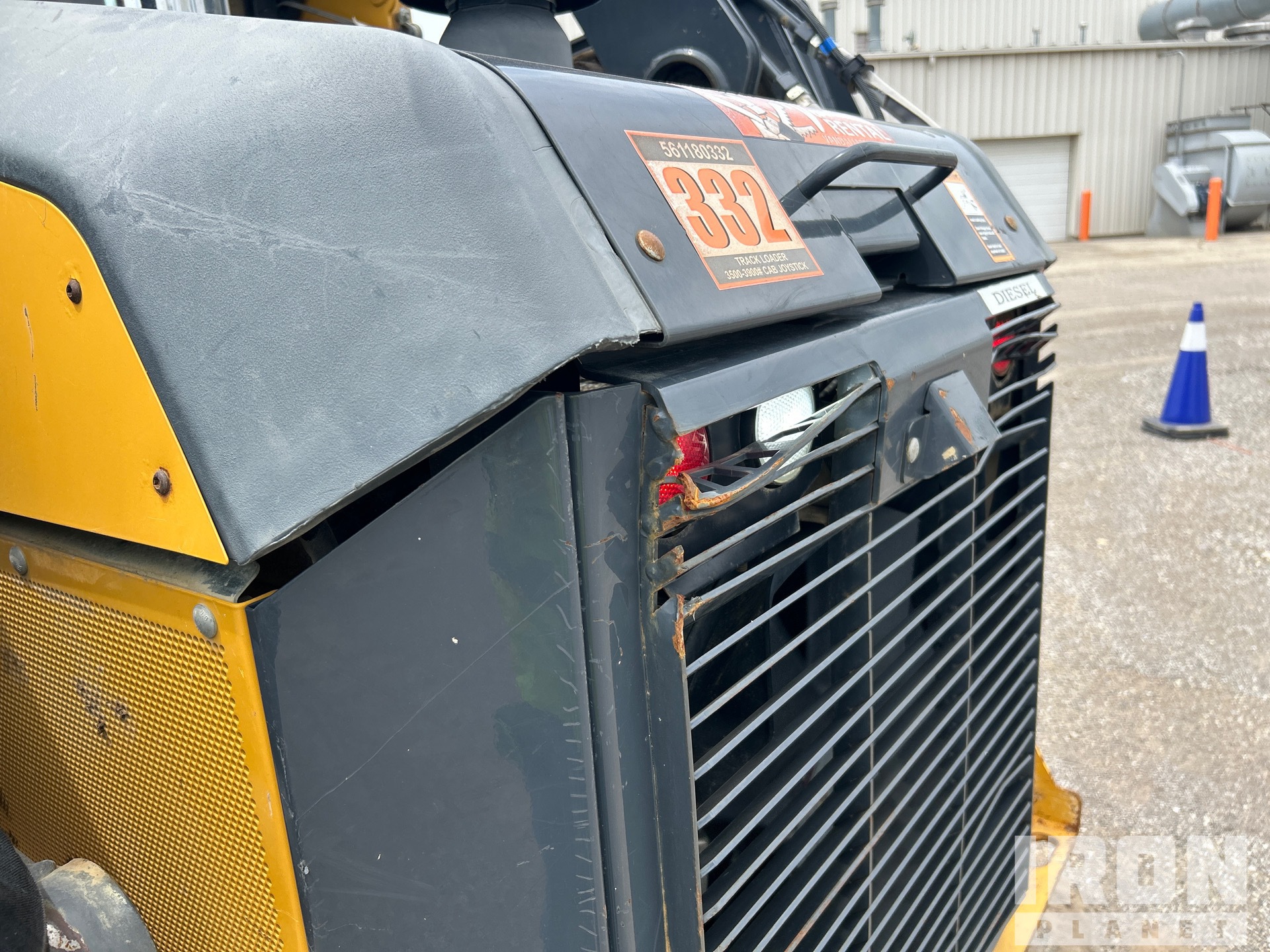 2021 John Deere 333G