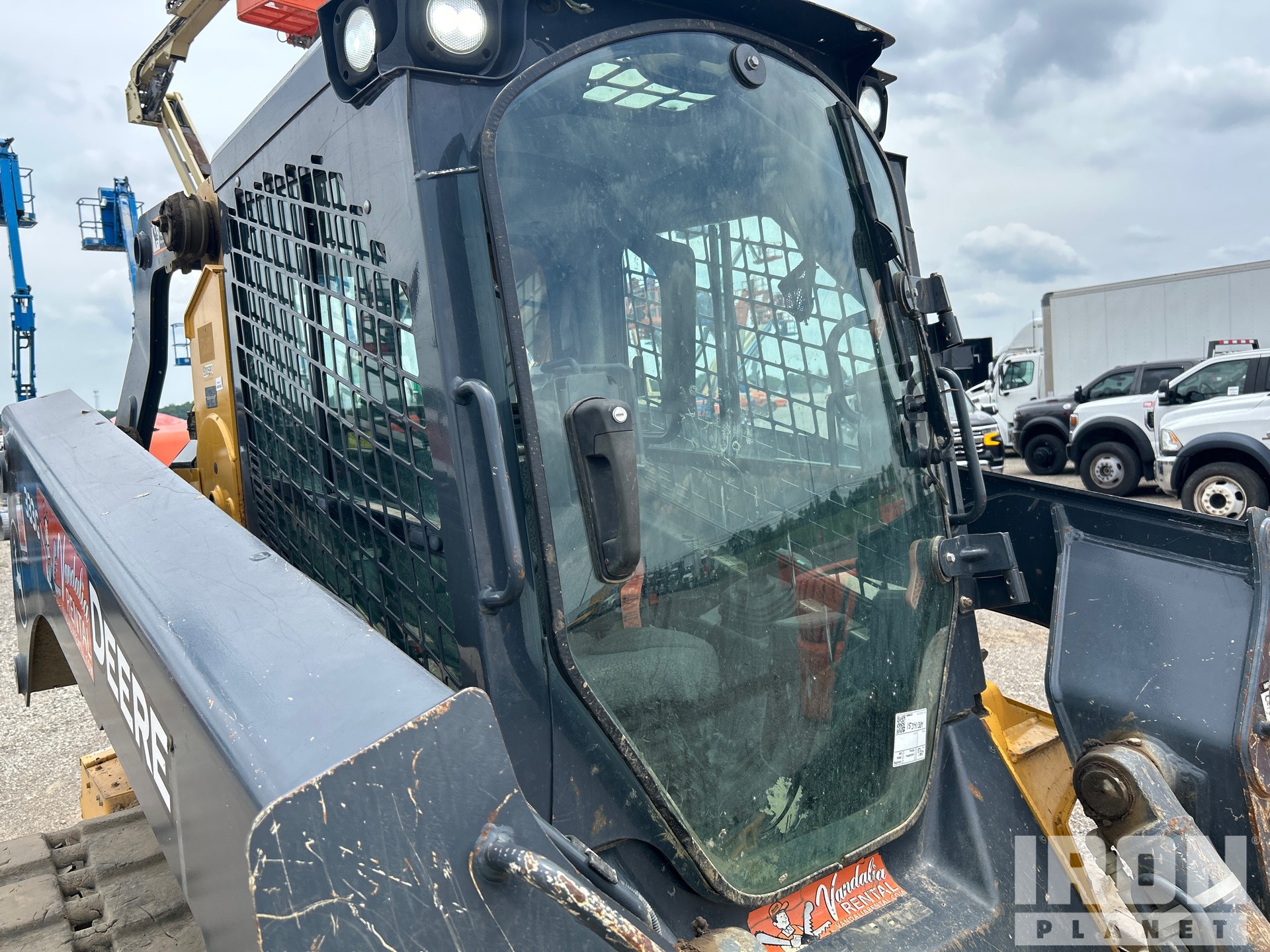 2021 John Deere 333G