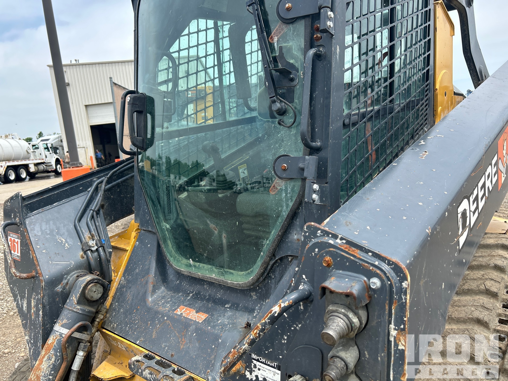 2021 John Deere 333G