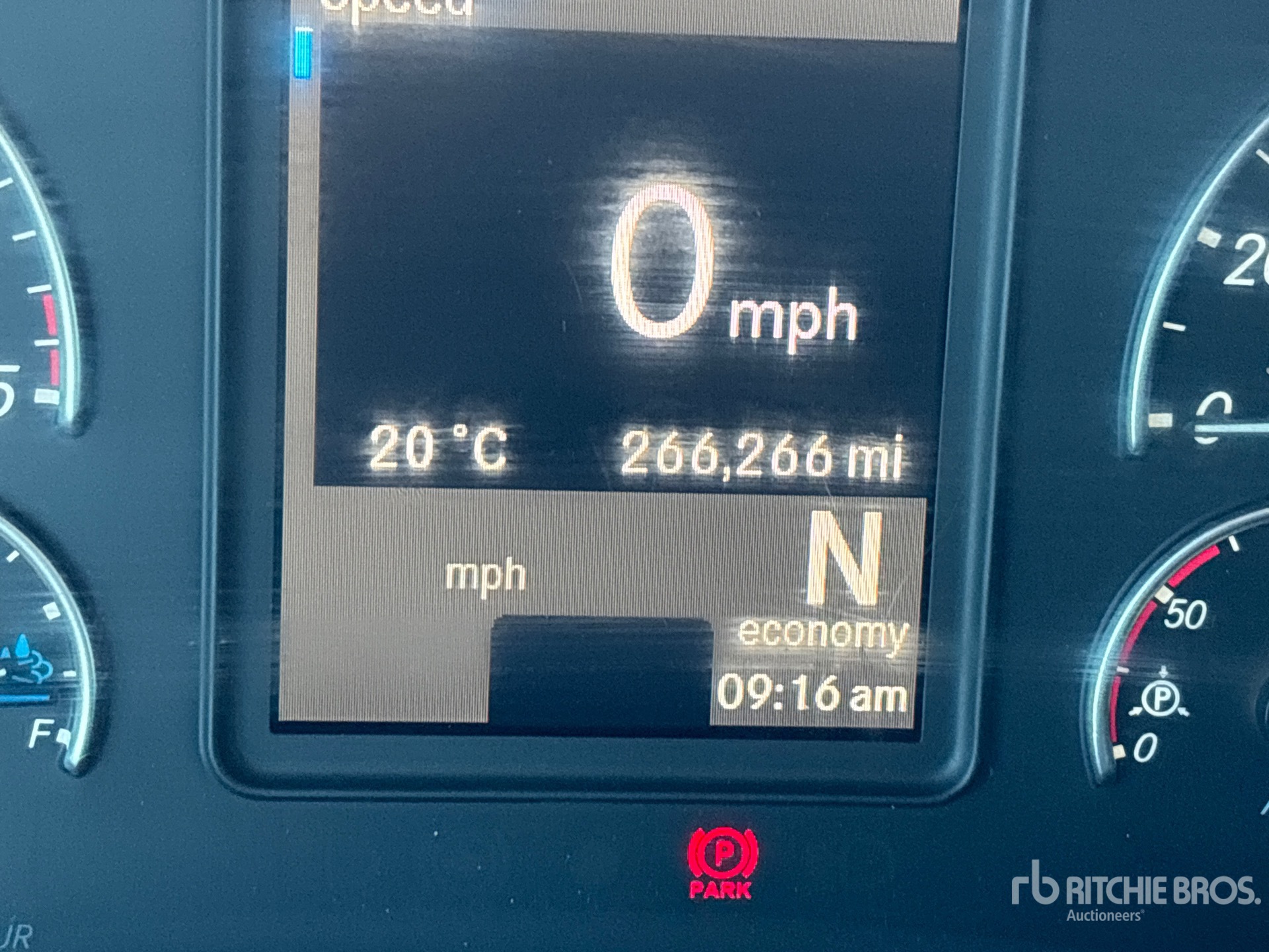2024 Freightliner CASCADIA 126
